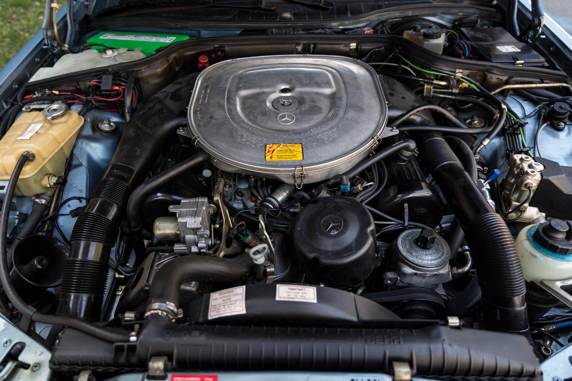 Coachbuilt W126 Mercedes-Benz S-Class Convertible And Wagon Are An Odd Couple