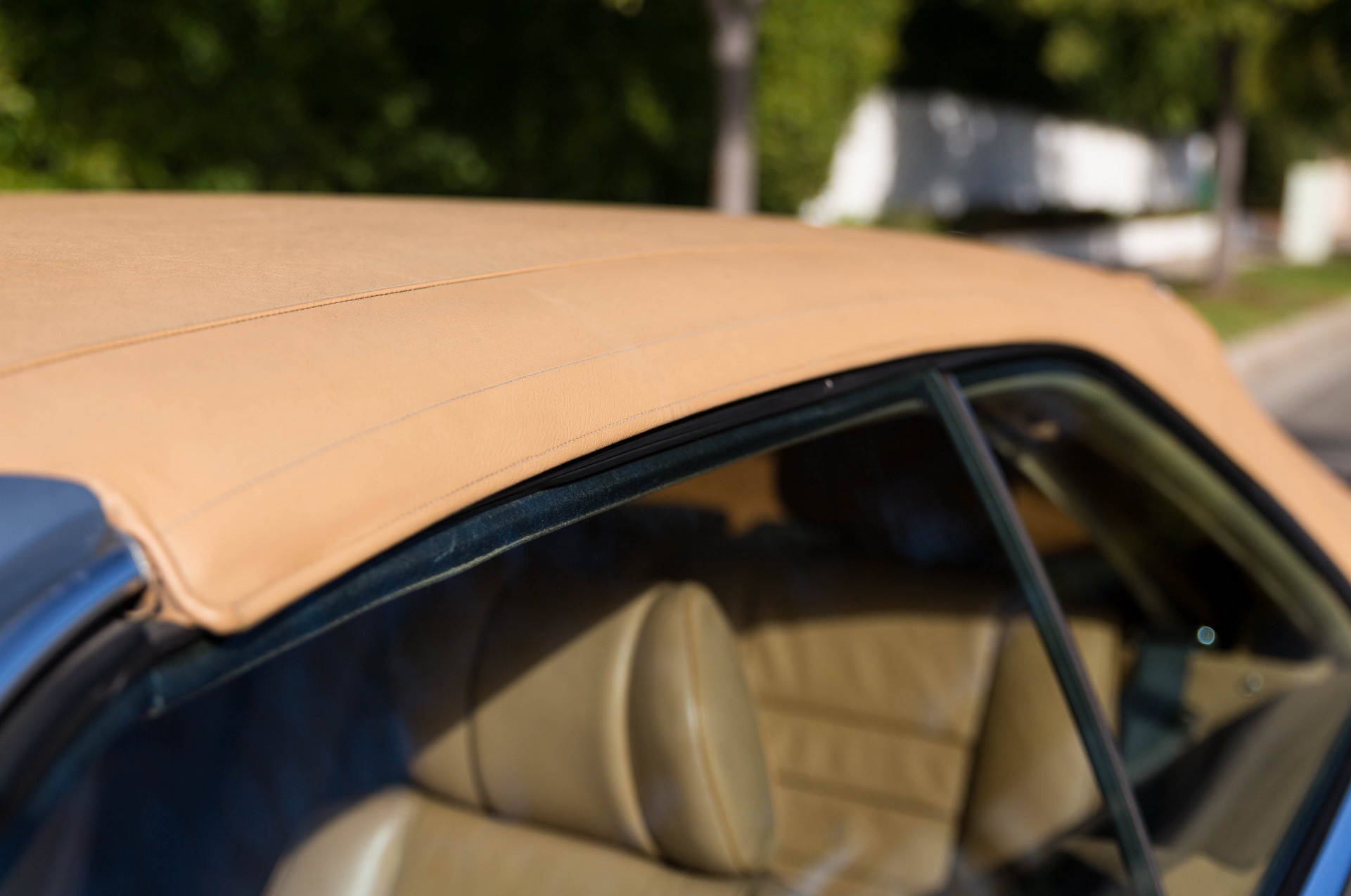 Coachbuilt W126 Mercedes-Benz S-Class Convertible And Wagon Are An Odd Couple