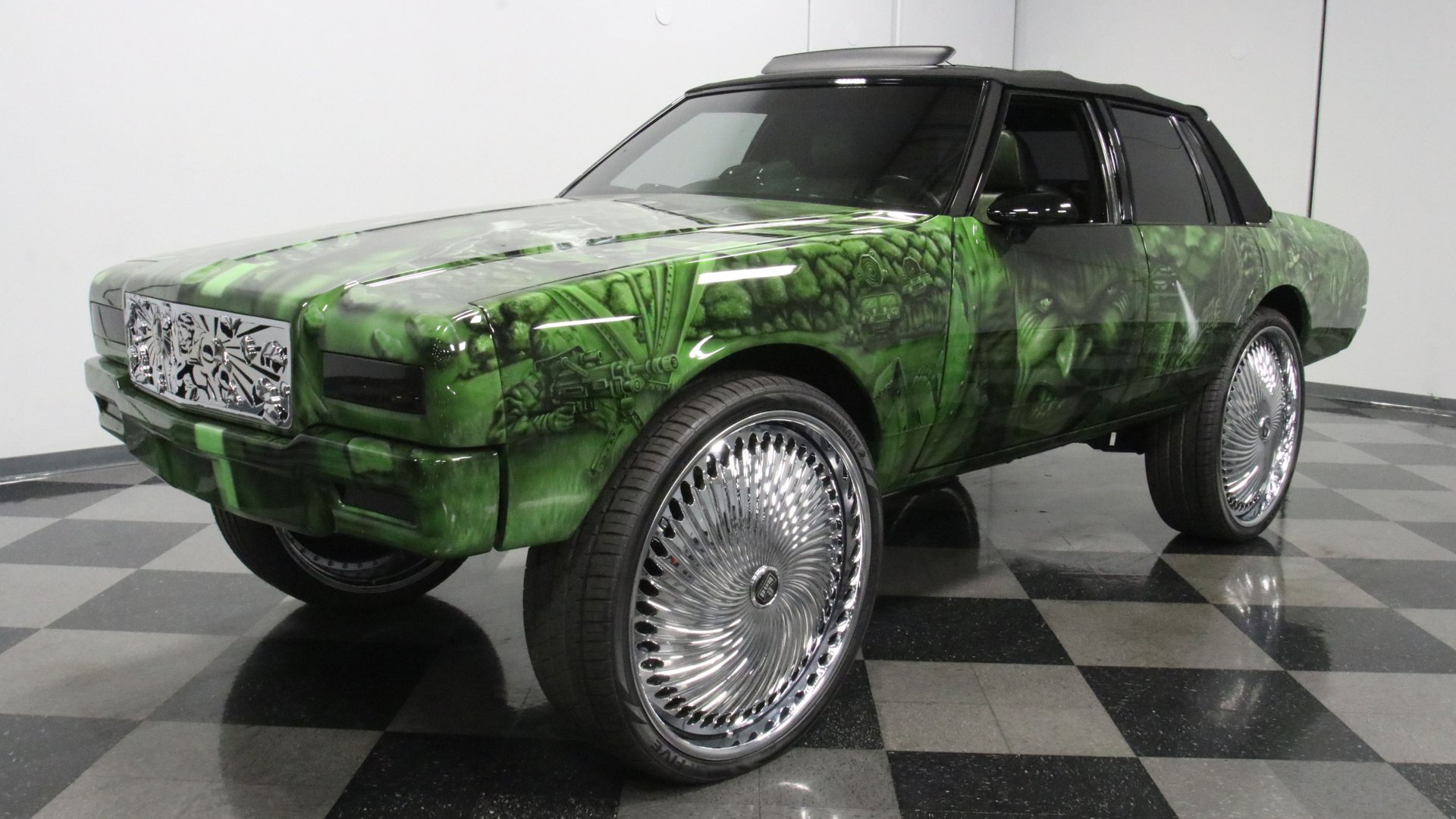 This Customized 1989 Chevrolet Caprice Is a Hulk-Themed Hi-Riser