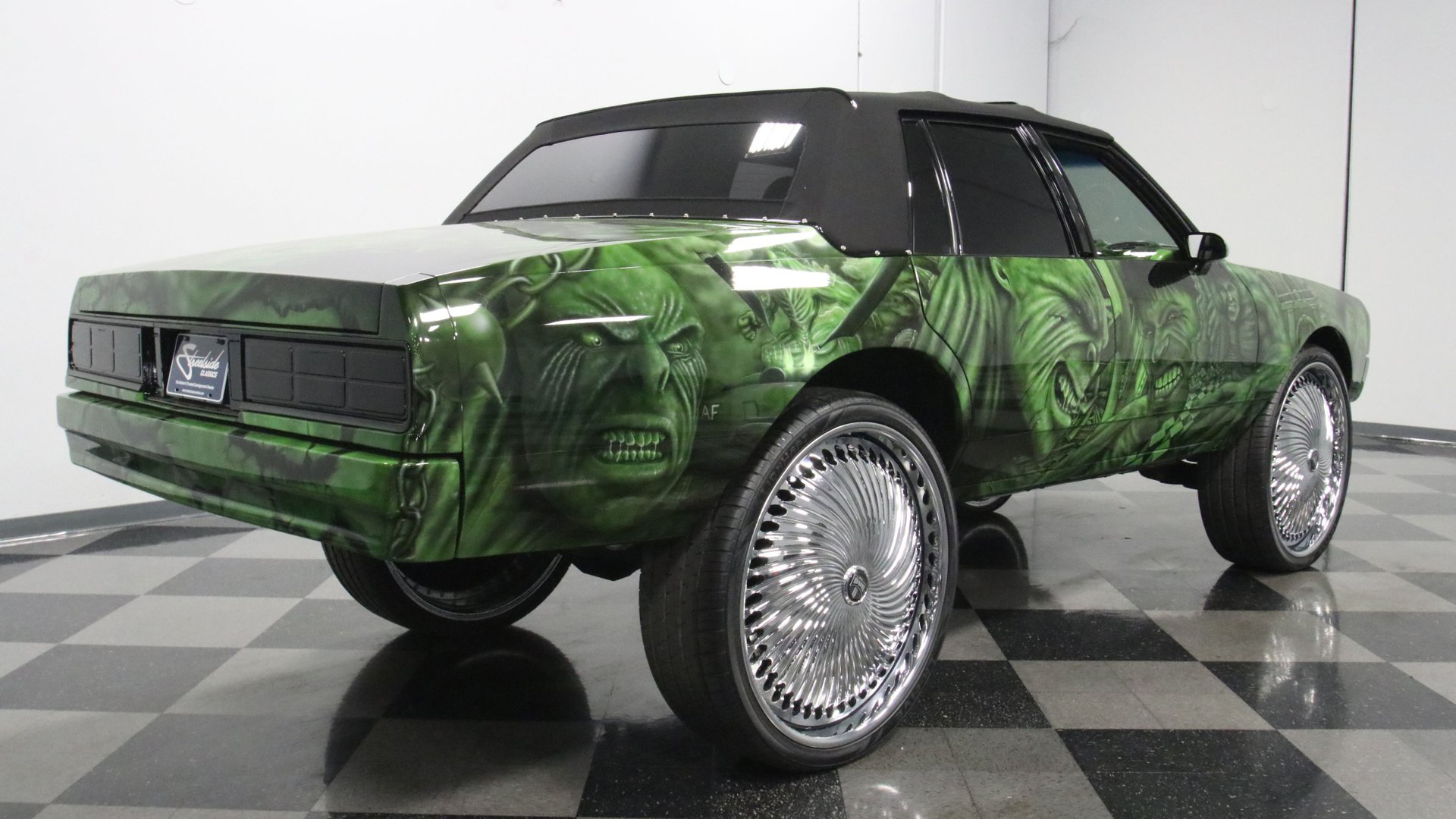 This Customized 1989 Chevrolet Caprice Is a Hulk-Themed Hi-Riser