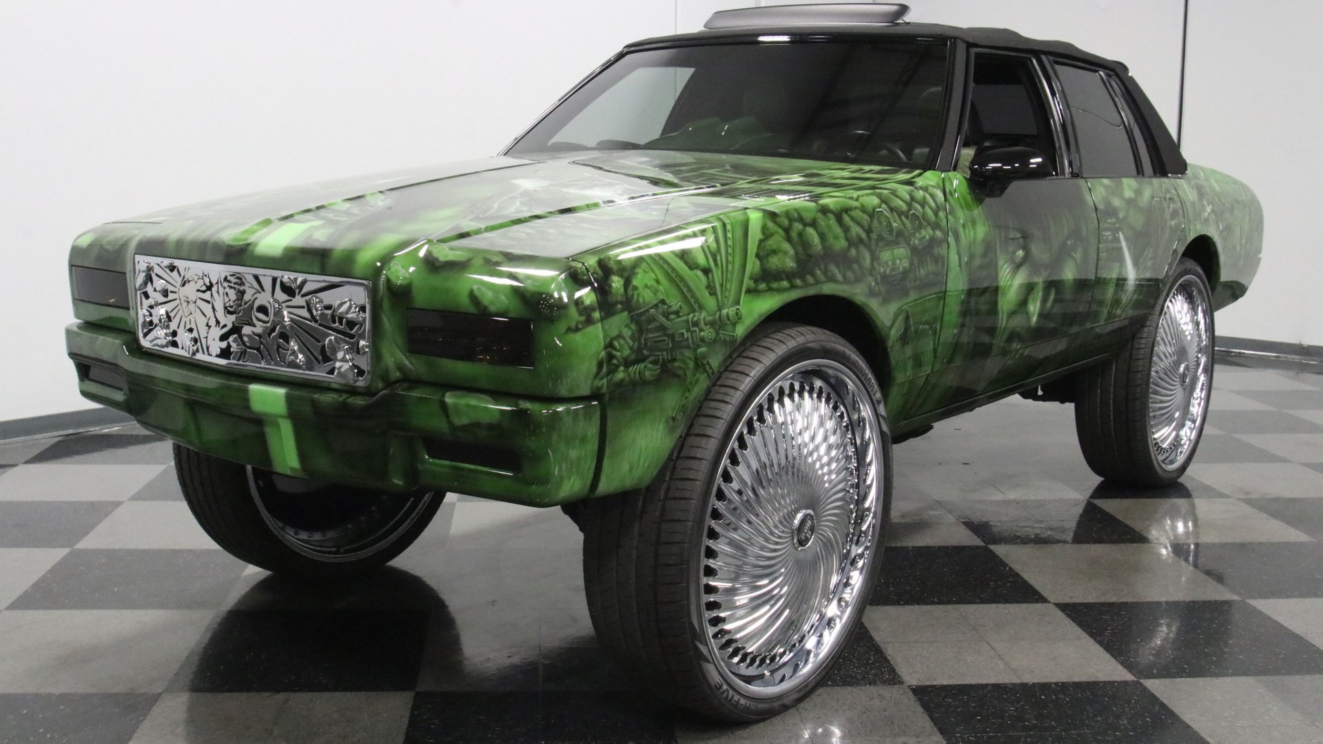 This Customized 1989 Chevrolet Caprice Is a Hulk-Themed Hi-Riser