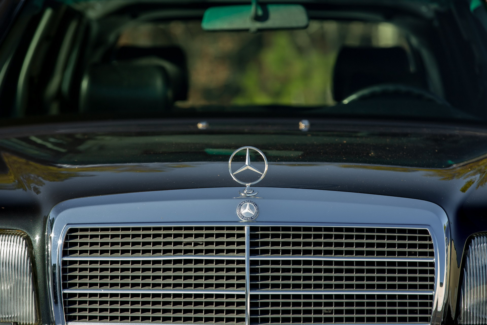 Coachbuilt W126 Mercedes-Benz S-Class Convertible And Wagon Are An Odd Couple