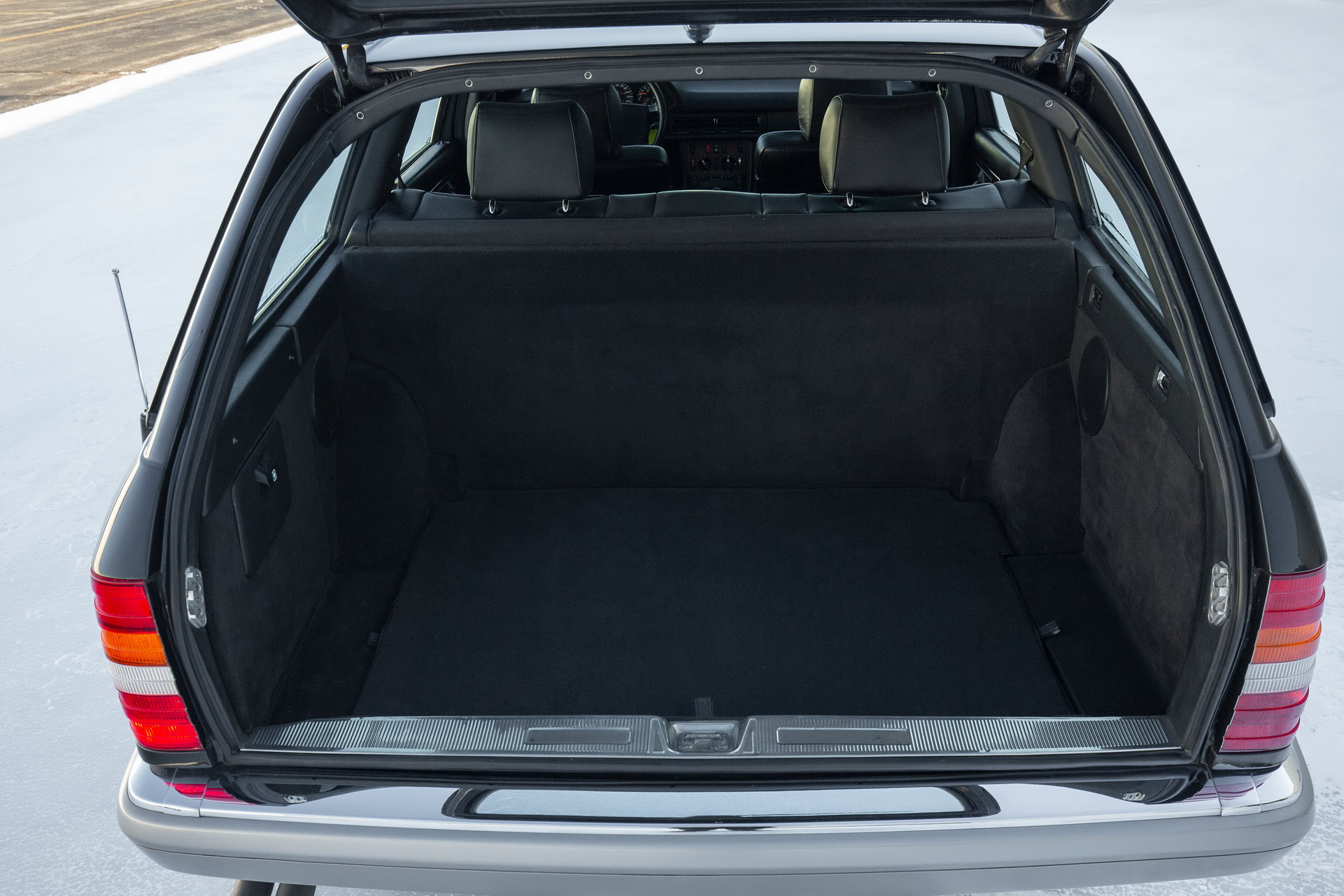 Coachbuilt W126 Mercedes-Benz S-Class Convertible And Wagon Are An Odd Couple