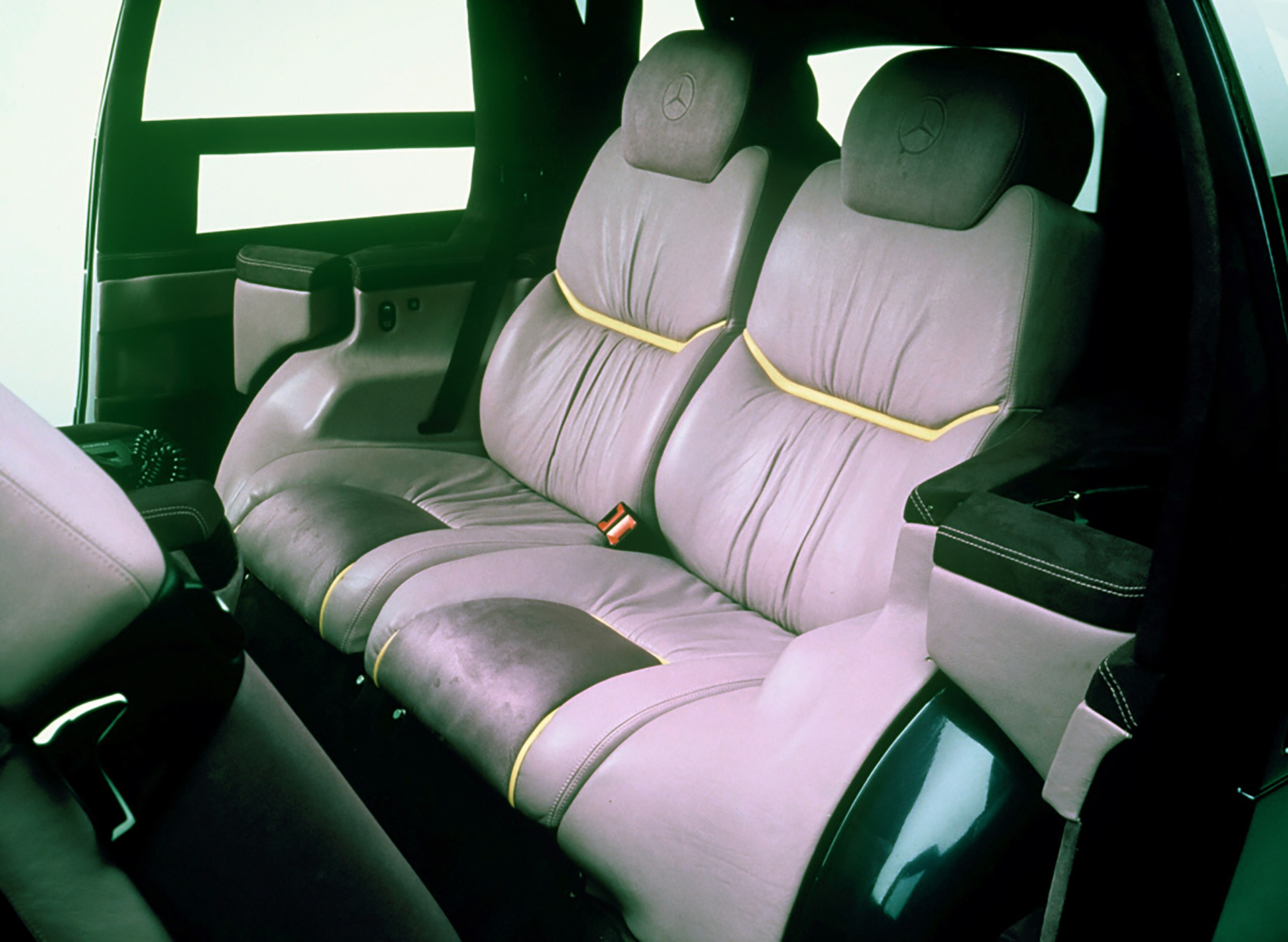 How Close Did Mercedes Come To Envisioning The Future With The F 100 Concept 30 Years Ago?