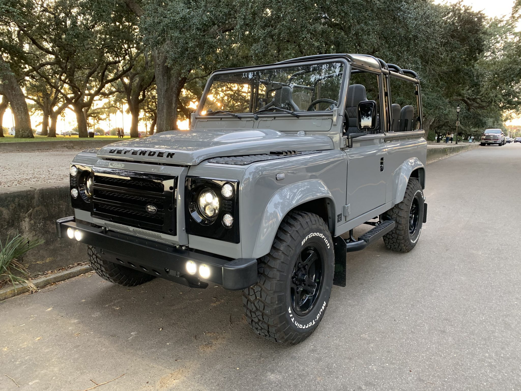 Refurbished 1992 Land Rover Defender Will Cost You More Than A Brand New One