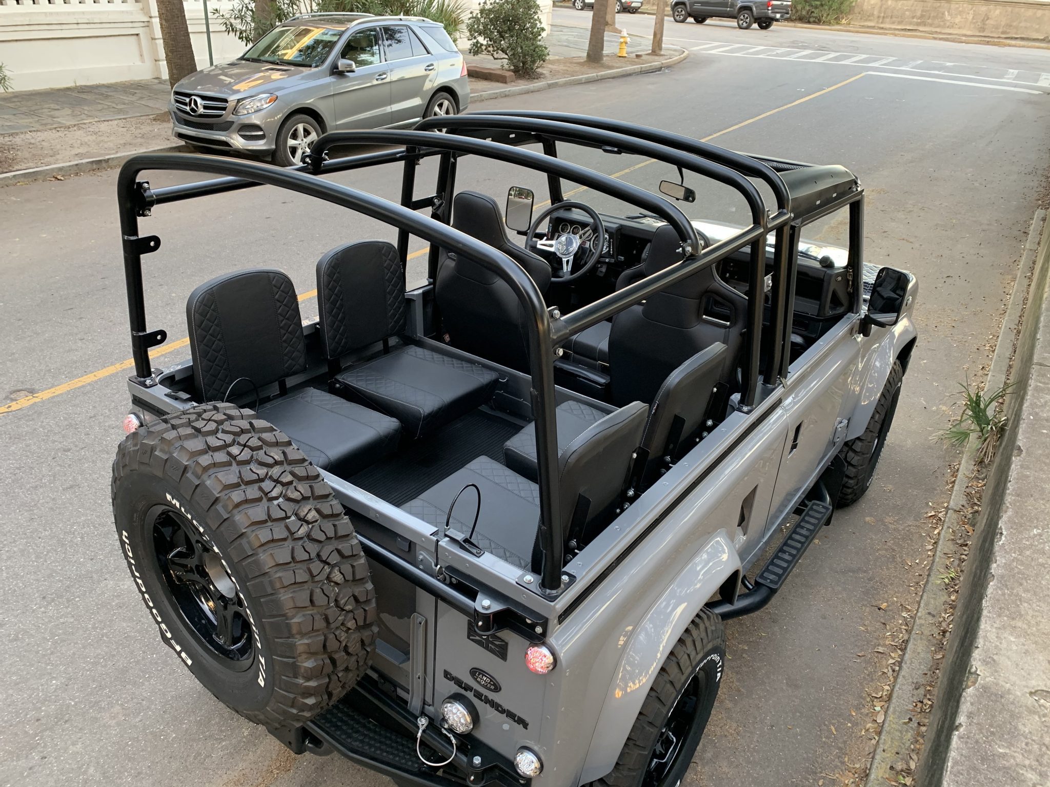 Refurbished 1992 Land Rover Defender Will Cost You More Than A Brand New One