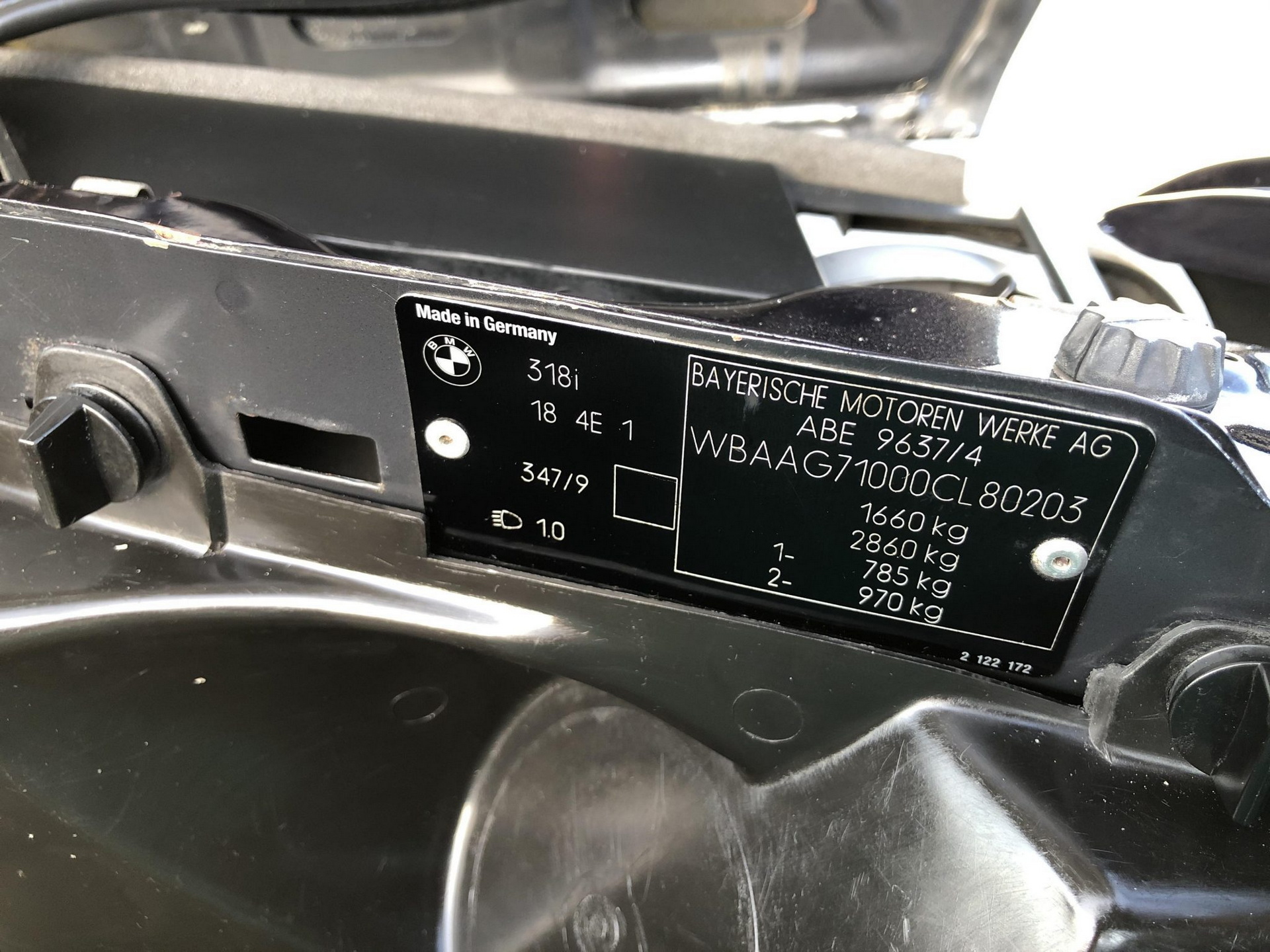 This 5-Speed 1993 BMW 318i Touring Might Be Right Up Your Alley