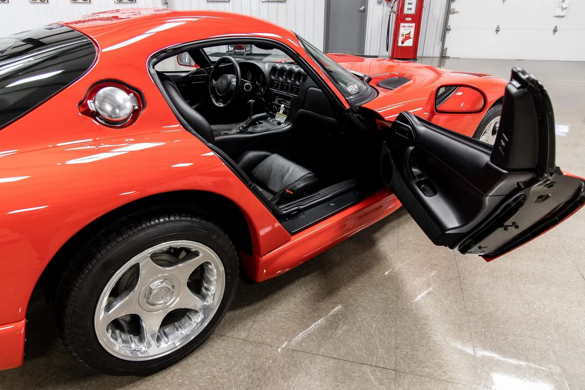 Want A Brand New 1997 Dodge Viper GTS With Delivery Mileage? It’s Your Lucky Day!