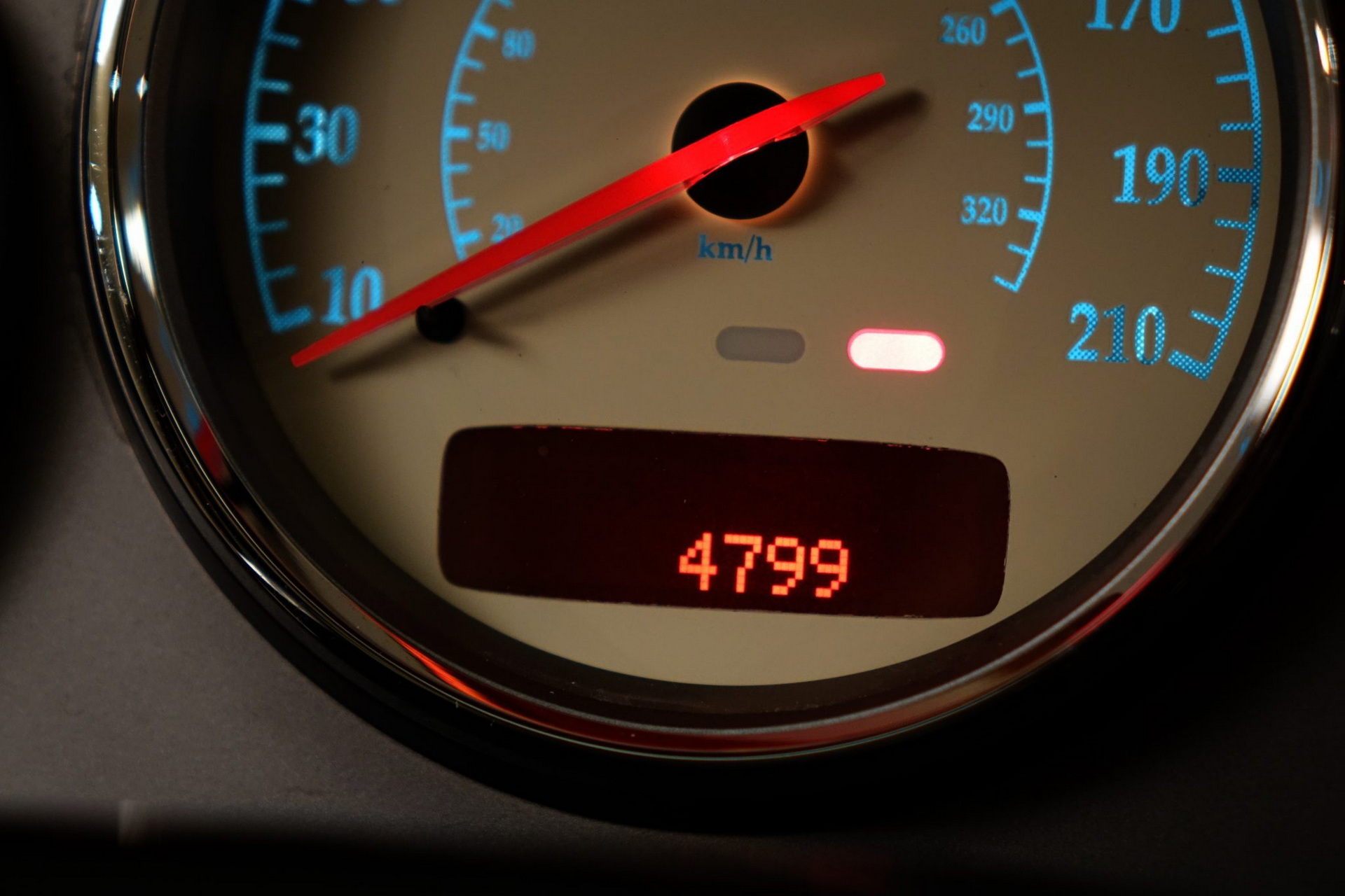 This 5,000 Mile V12 Vanquish Could Be Yours (And It’s Still A Bit Of A Bargain)