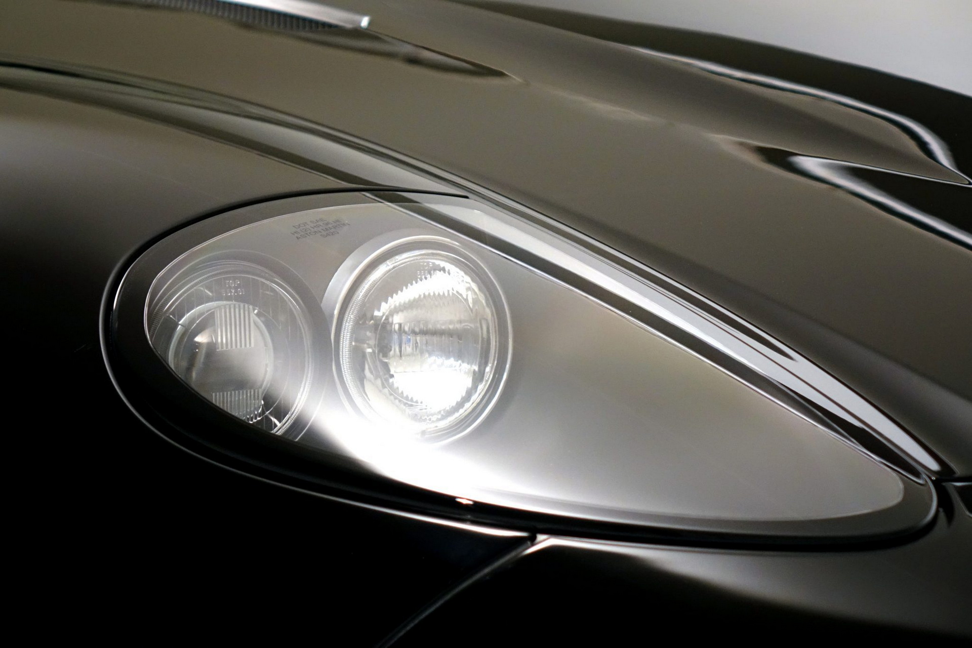 This 5,000 Mile V12 Vanquish Could Be Yours (And It’s Still A Bit Of A Bargain)