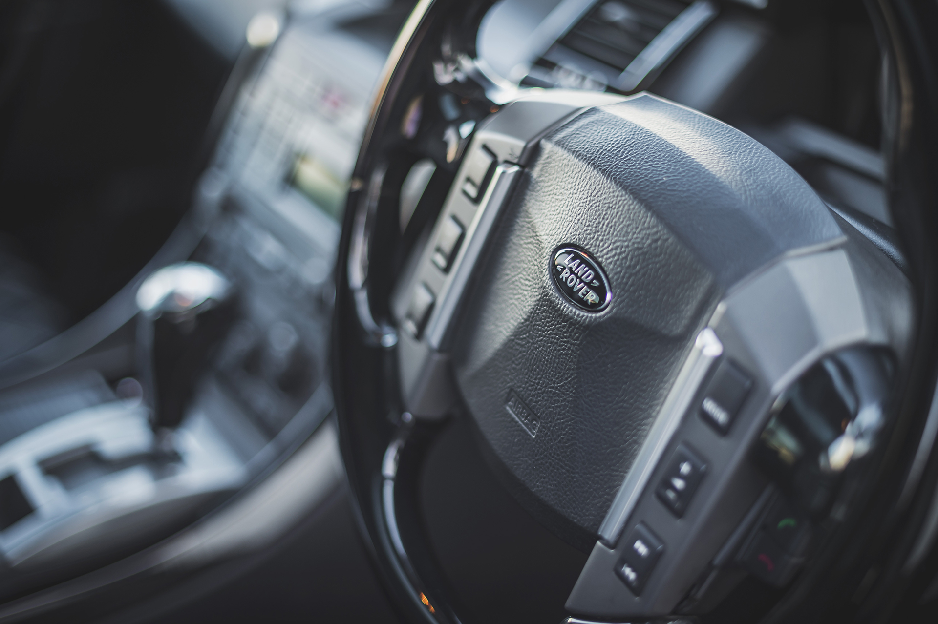 Someone Nabbed An Ex-David Beckham Kahn Design Range Rover Sport For £15,500