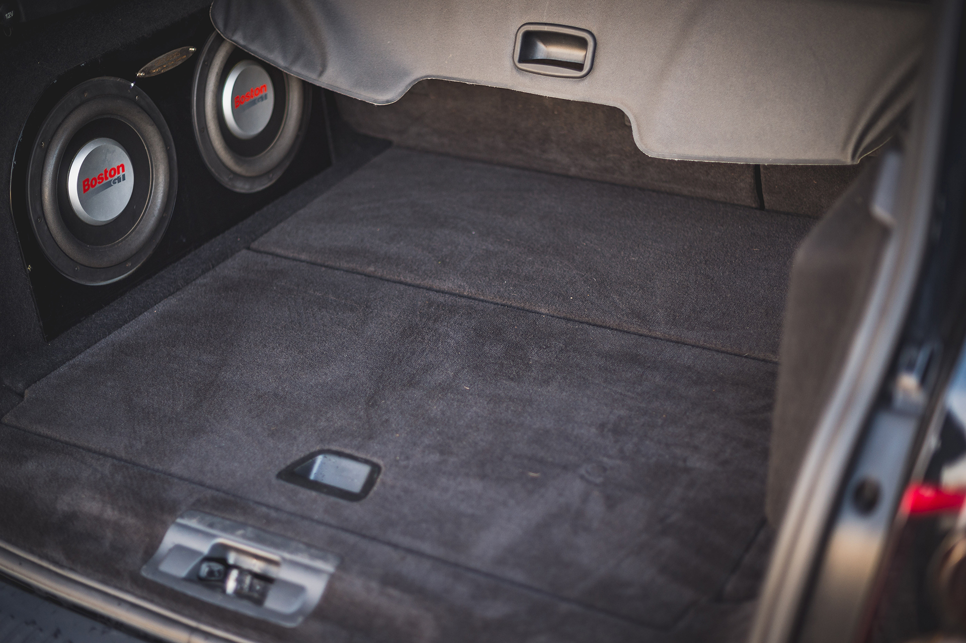 Someone Nabbed An Ex-David Beckham Kahn Design Range Rover Sport For £15,500