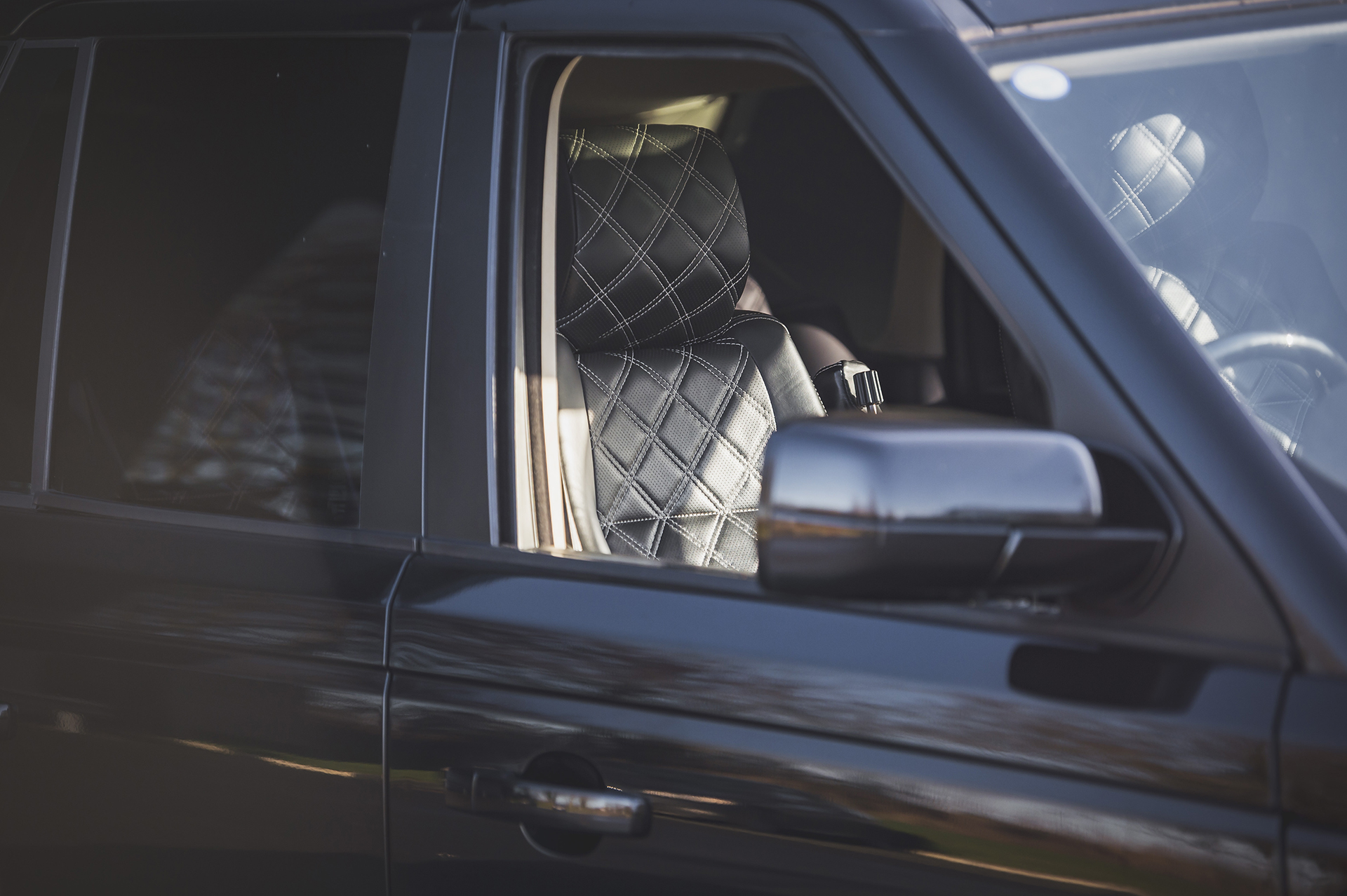 Someone Nabbed An Ex-David Beckham Kahn Design Range Rover Sport For £15,500