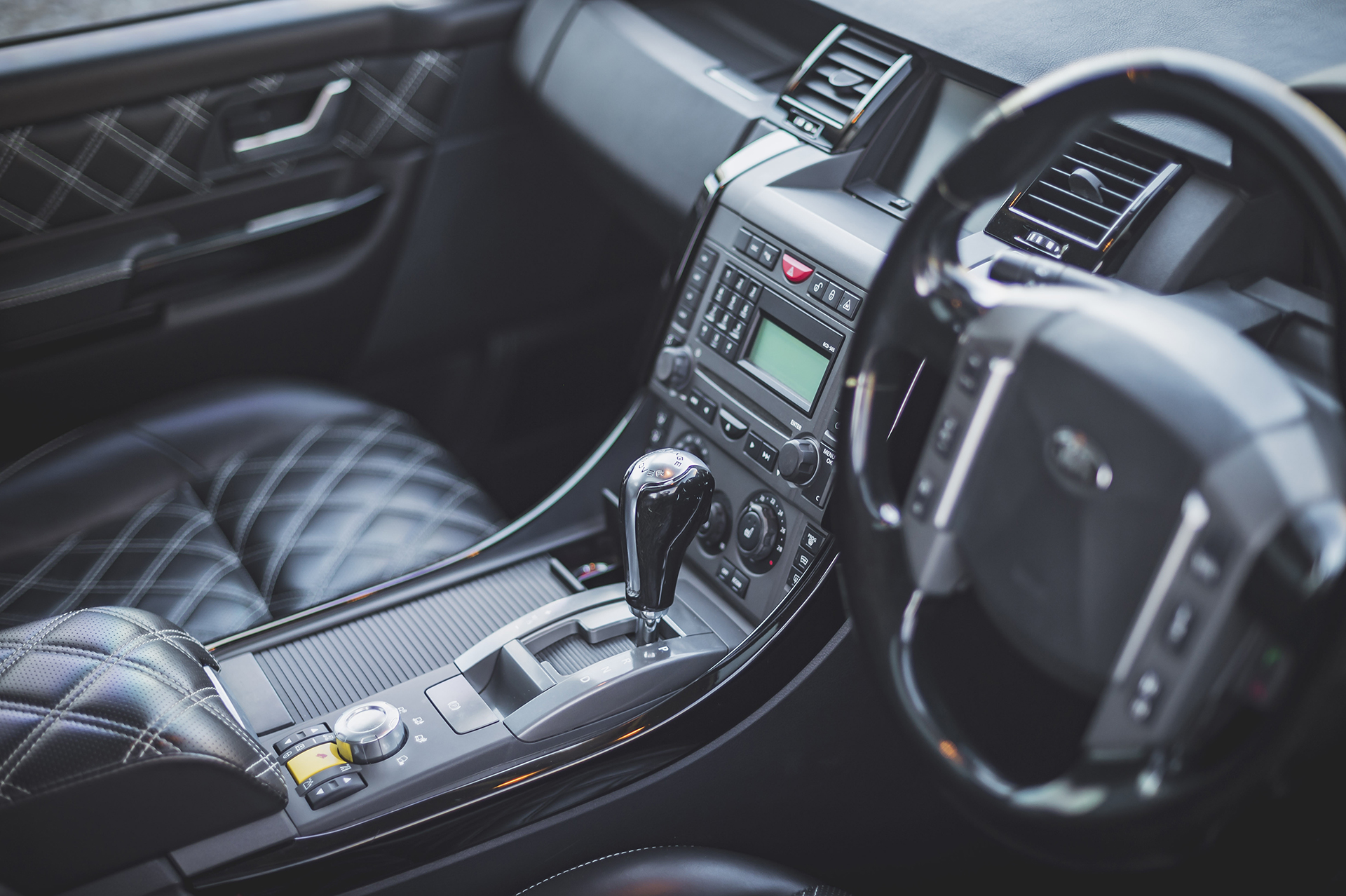 Someone Nabbed An Ex-David Beckham Kahn Design Range Rover Sport For £15,500