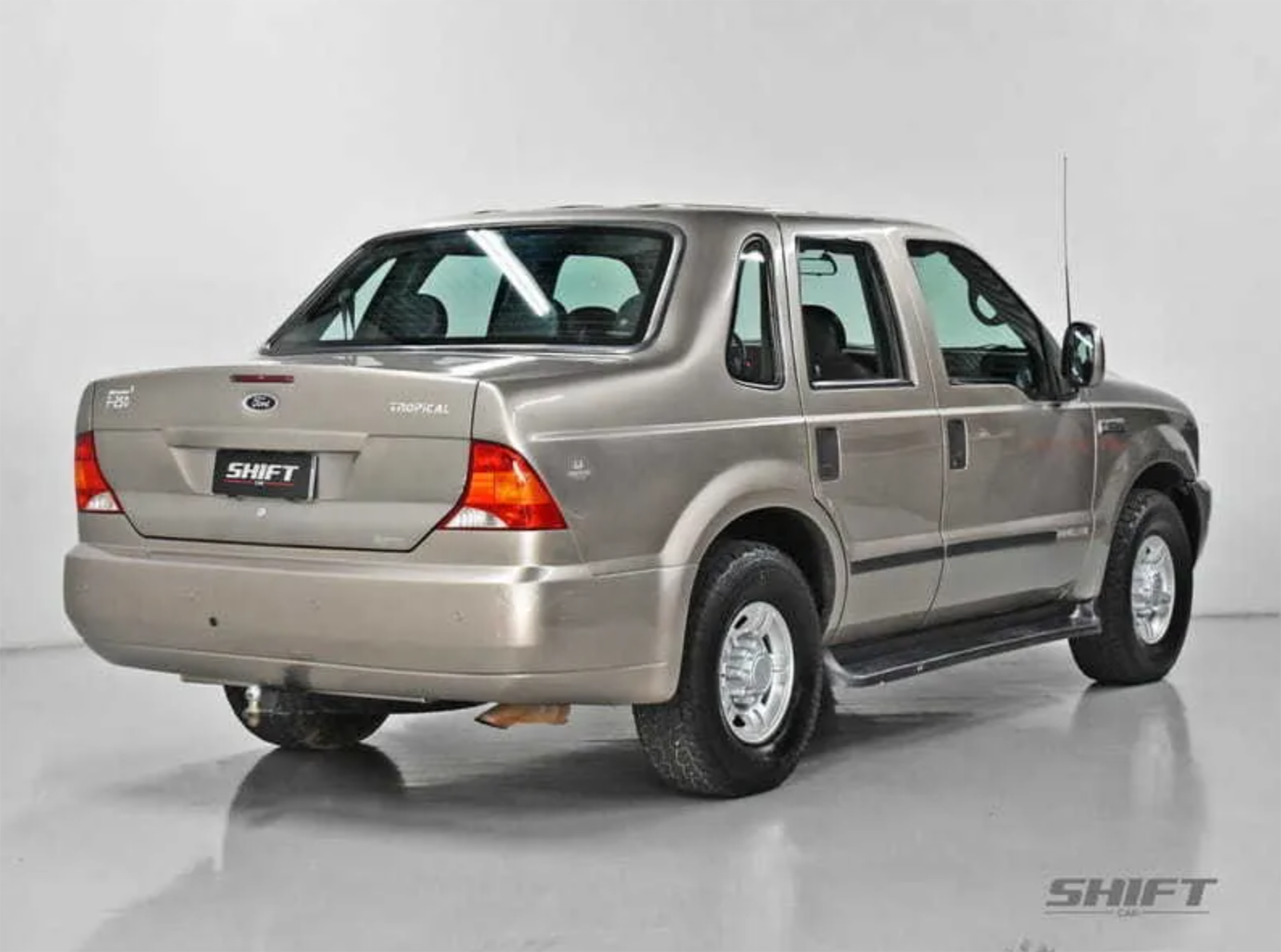 Tropical Cabines’ Ford F250 Super Duty Sedan Is The Brazilian Equivalent Of The Aznom Palladium