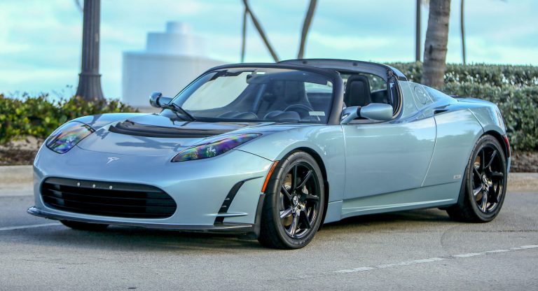 Tesla model roadster