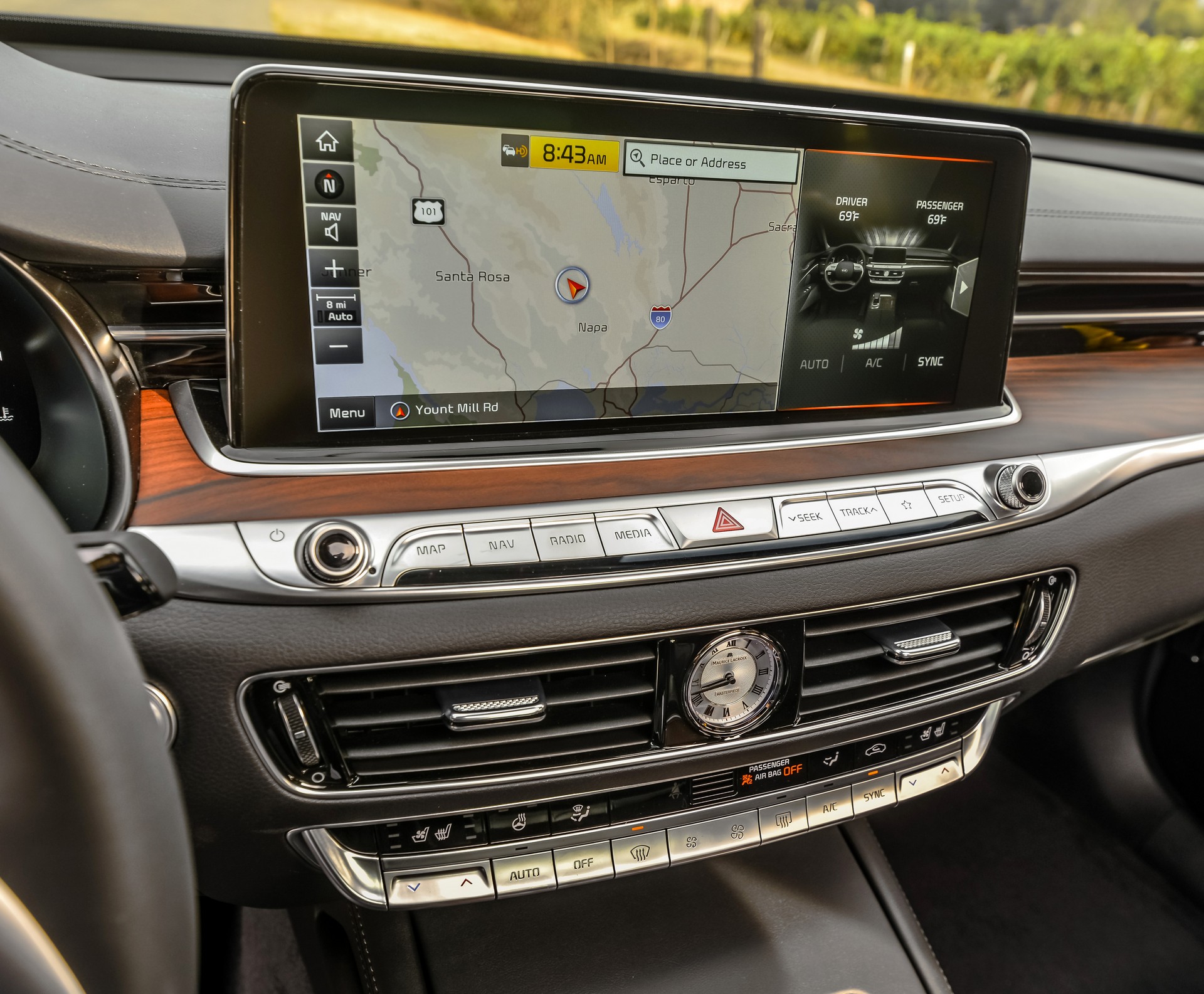 Kia Is Dropping The Cadenza And K900 In The United States