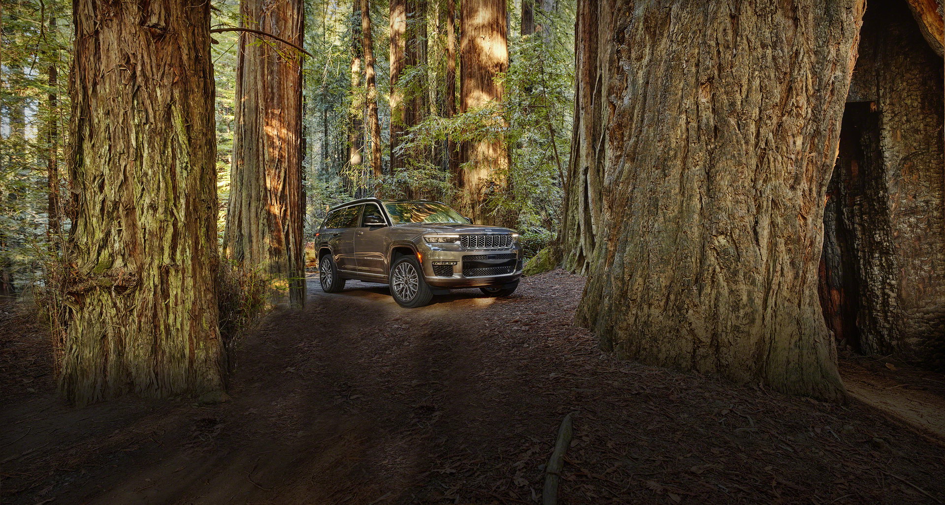 2021 Jeep Grand Cherokee L Debuts With 3-Rows Of Seats, Striking Looks And Added Luxury