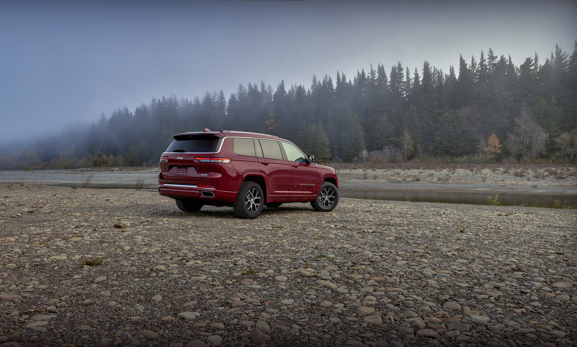 2021 Jeep Grand Cherokee L Debuts With 3-Rows Of Seats, Striking Looks And Added Luxury