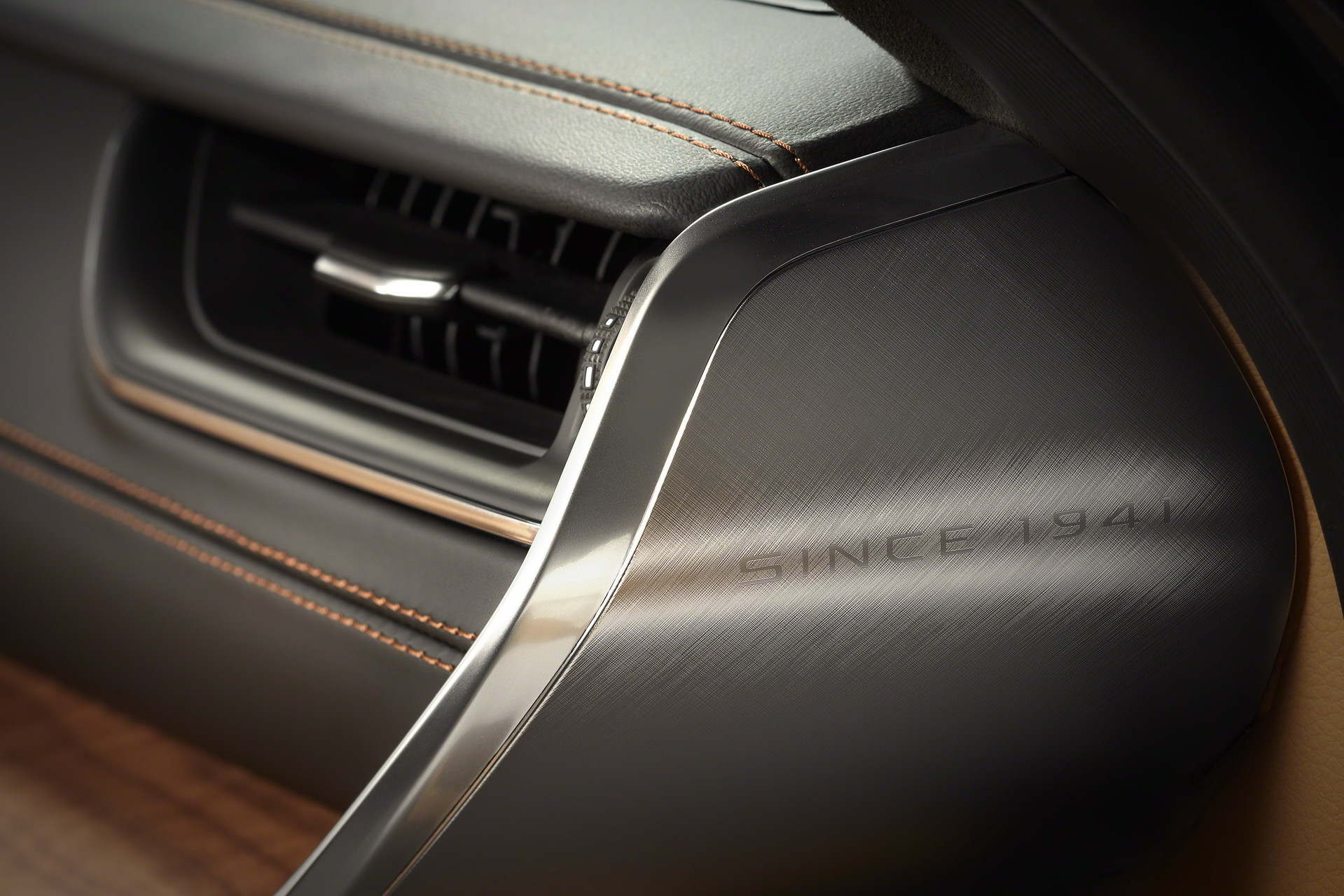 2021 Jeep Grand Cherokee L Debuts With 3-Rows Of Seats, Striking Looks And Added Luxury