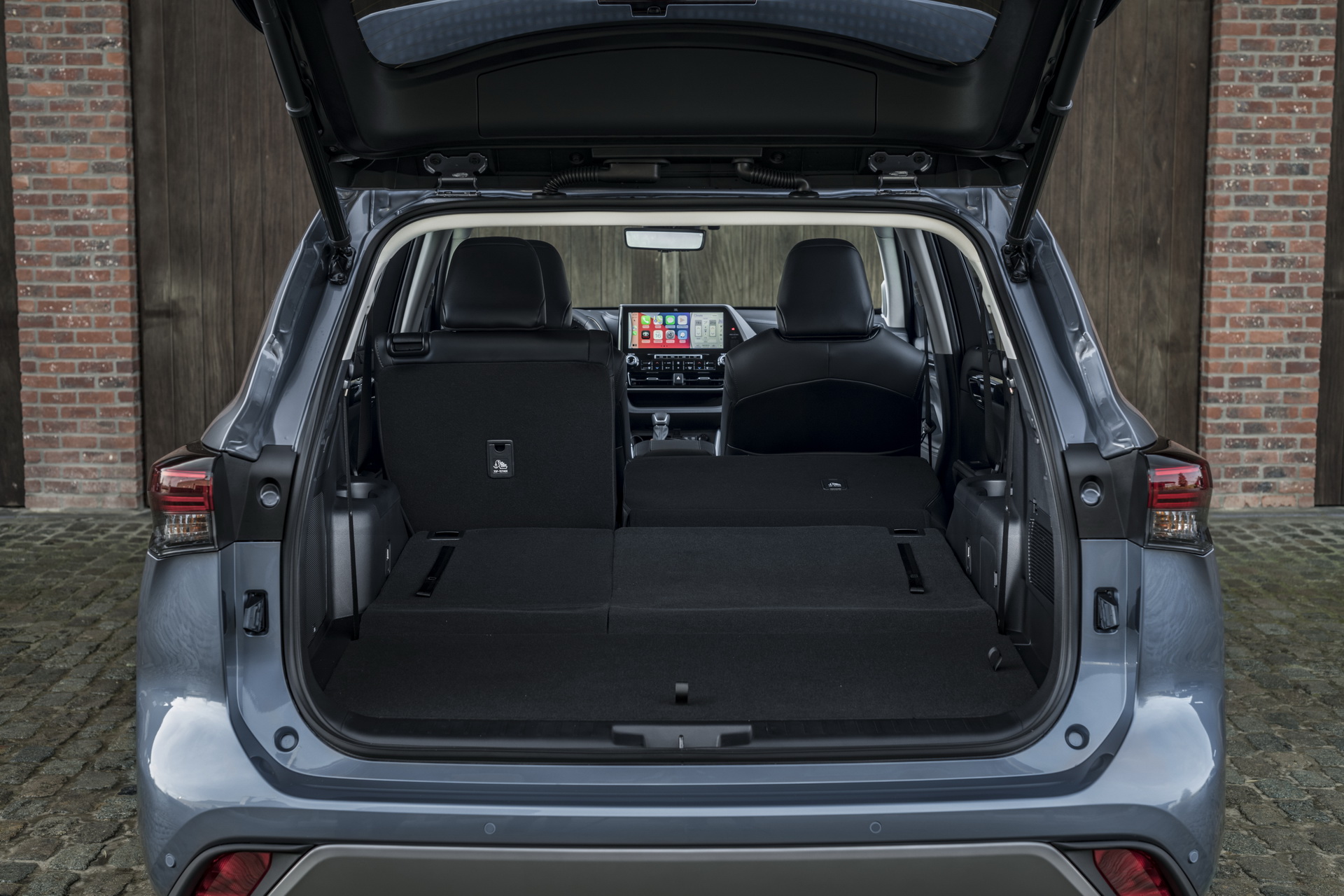 2021 Toyota Highlander Arrives In Europe For The First Time