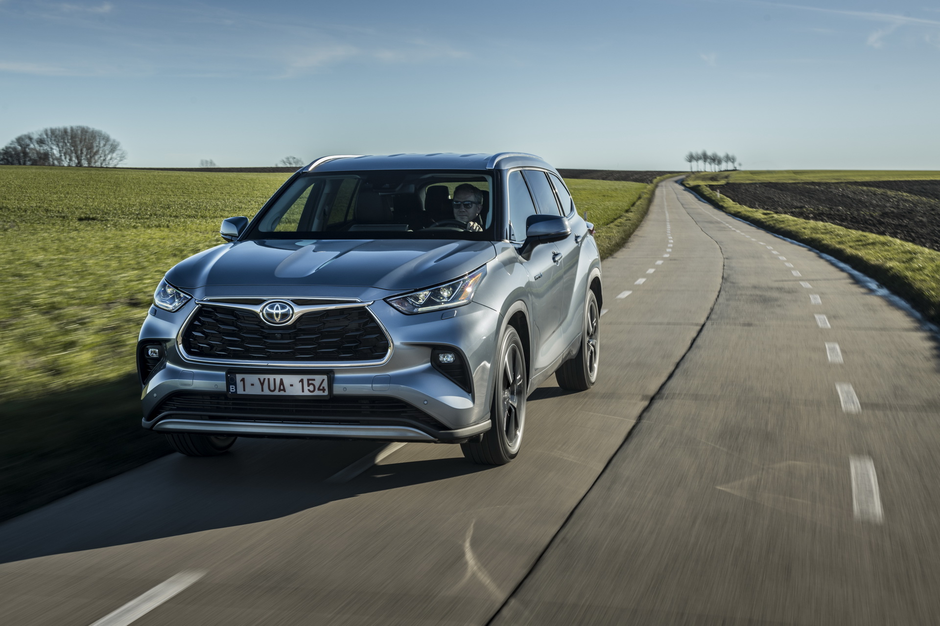 2021 Toyota Highlander Arrives In Europe For The First Time