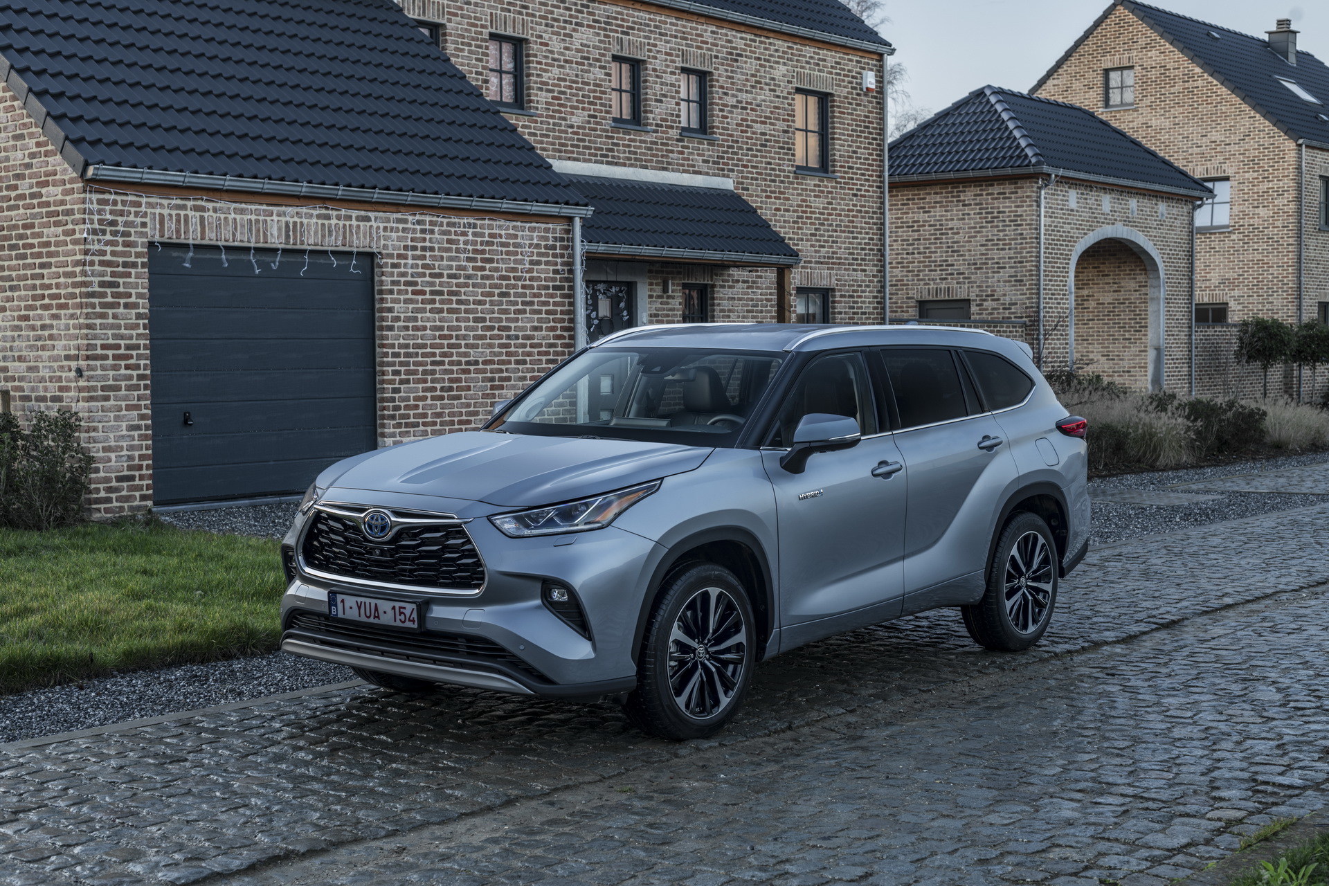 2021 Toyota Highlander Arrives In Europe For The First Time