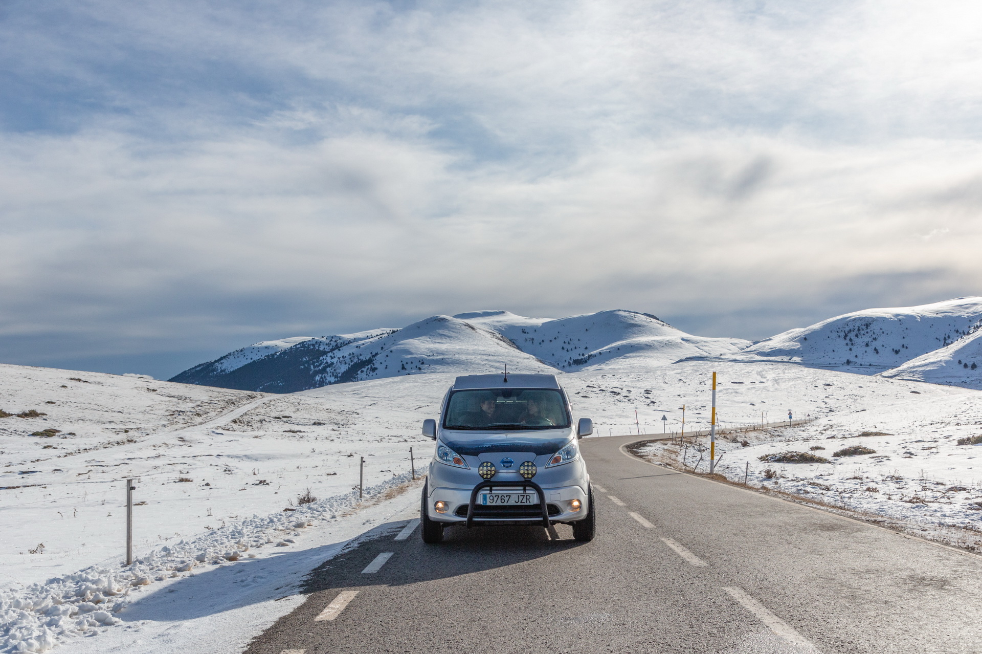 Nissan Turns The e-NV200 EV Into An Outdoors Office
