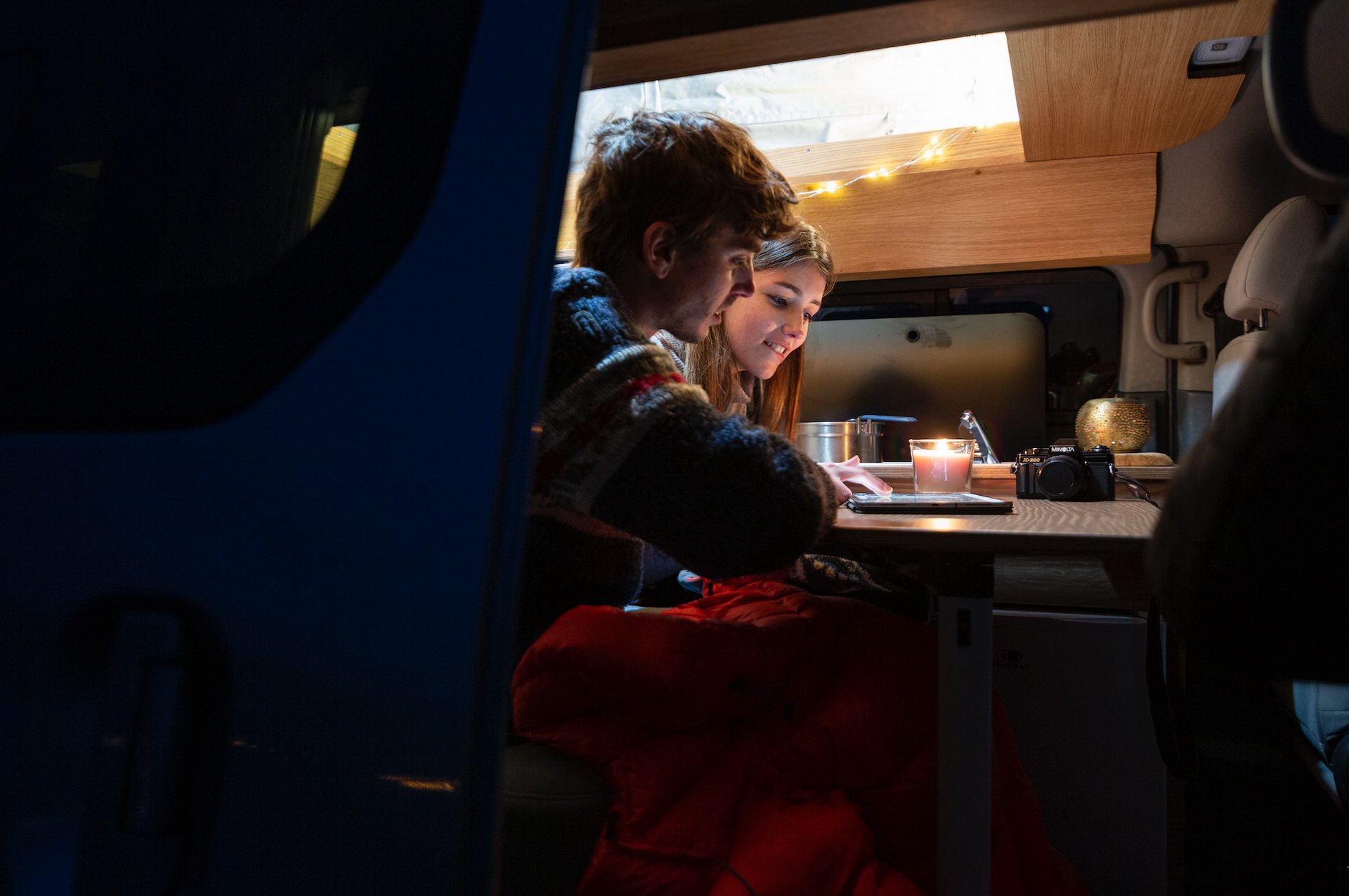 Nissan Turns The e-NV200 EV Into An Outdoors Office