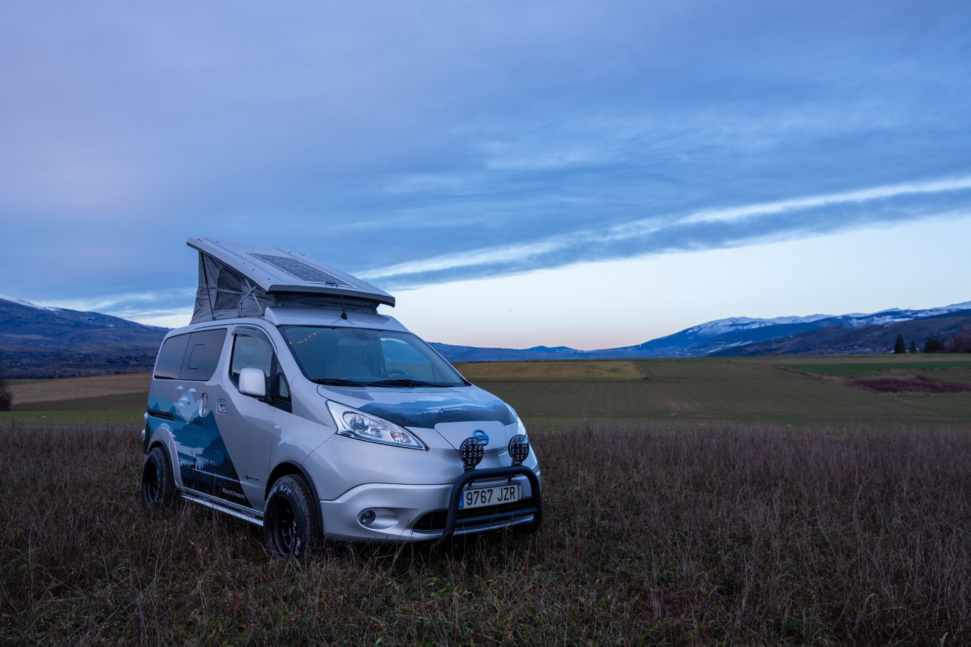 Nissan Turns The e-NV200 EV Into An Outdoors Office