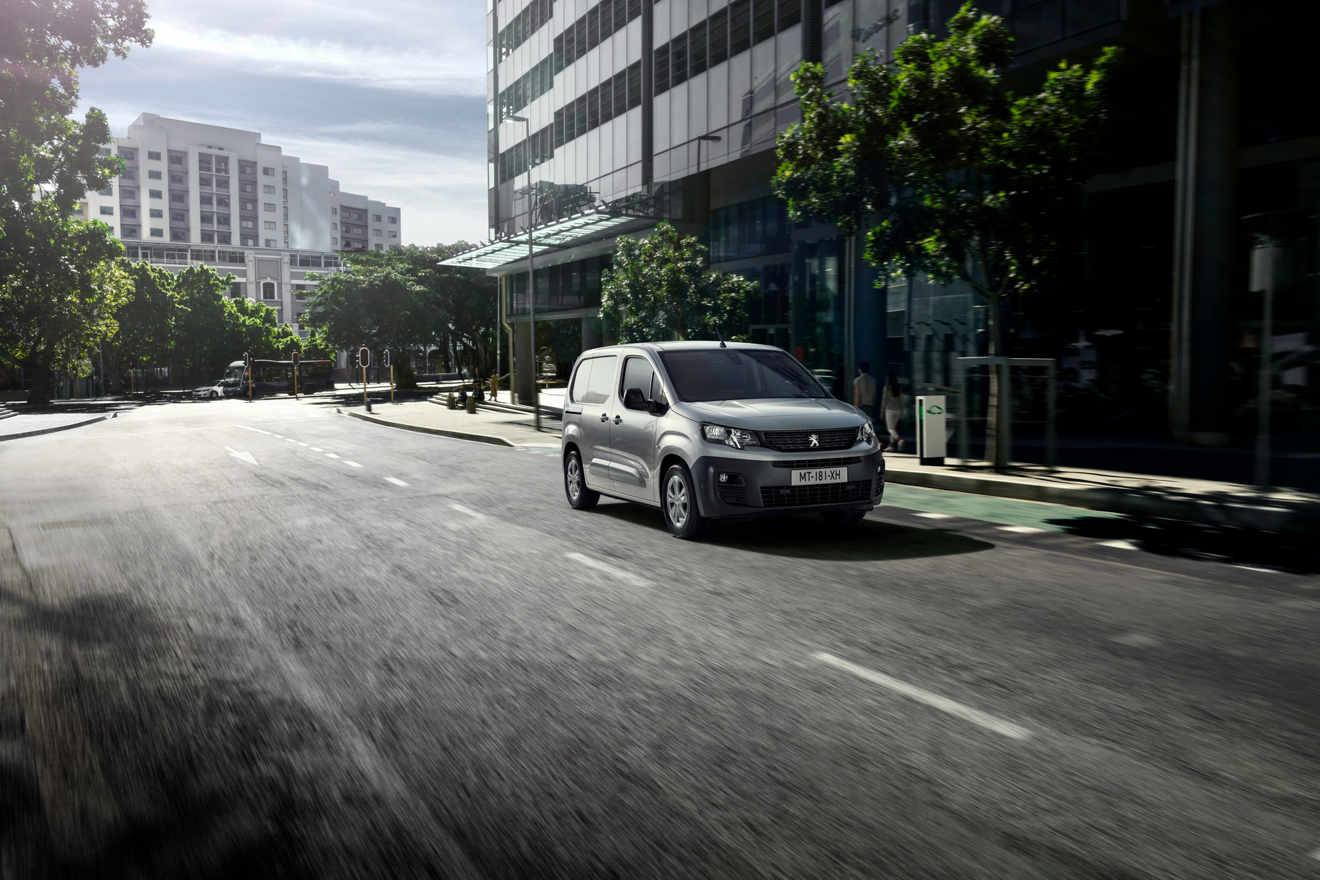 2021 Peugeot e-Partner Enters Electric LCV Market With 171-Mile Range