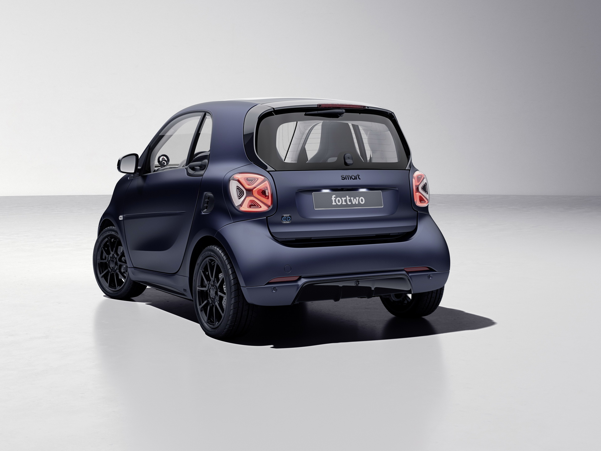 Smart EQ Fortwo Edition Bluedawn: Neue Version in mattem Dunkelviolett