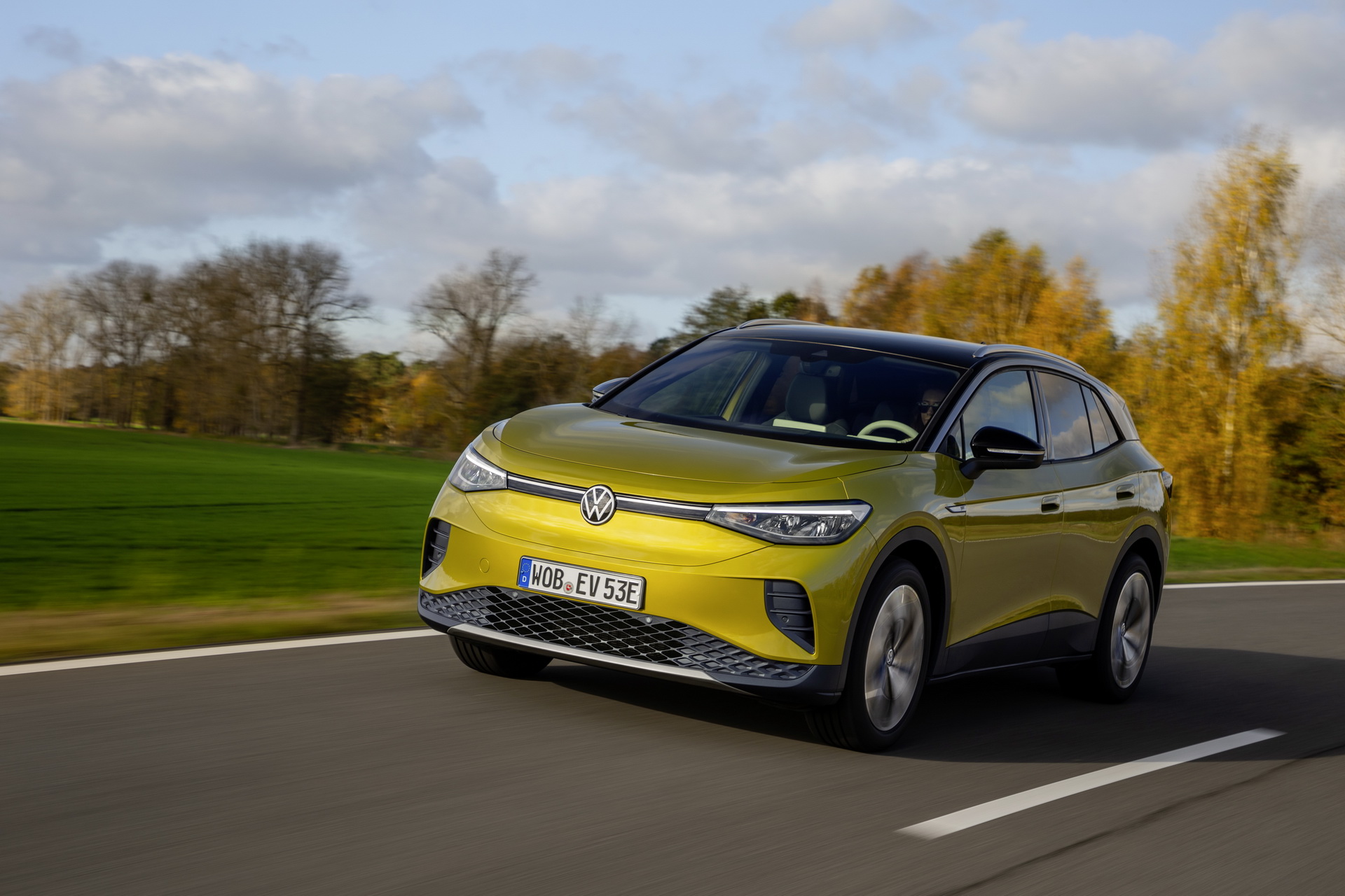 2021 VW ID.4 1st Edition Electric SUV Launched In The UK Priced From £37,800*