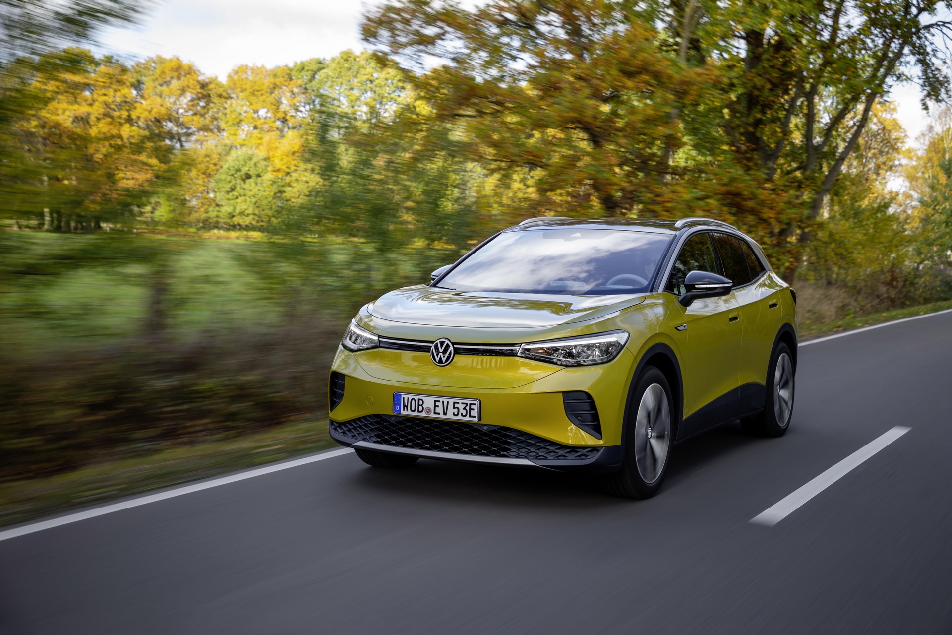 2021 VW ID.4 1st Edition Electric SUV Launched In The UK Priced From £37,800*