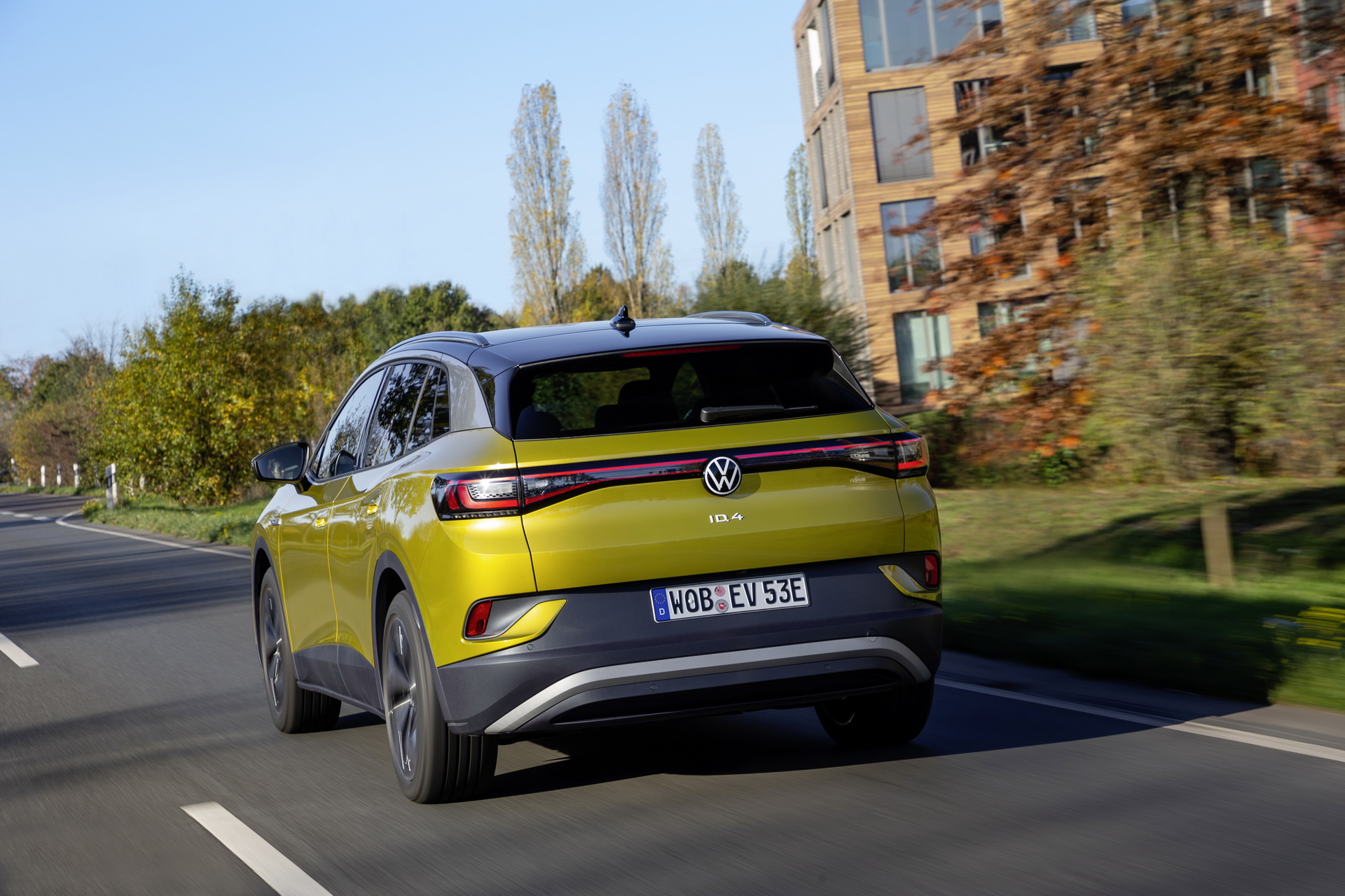 2021 VW ID.4 1st Edition Electric SUV Launched In The UK Priced From £37,800*