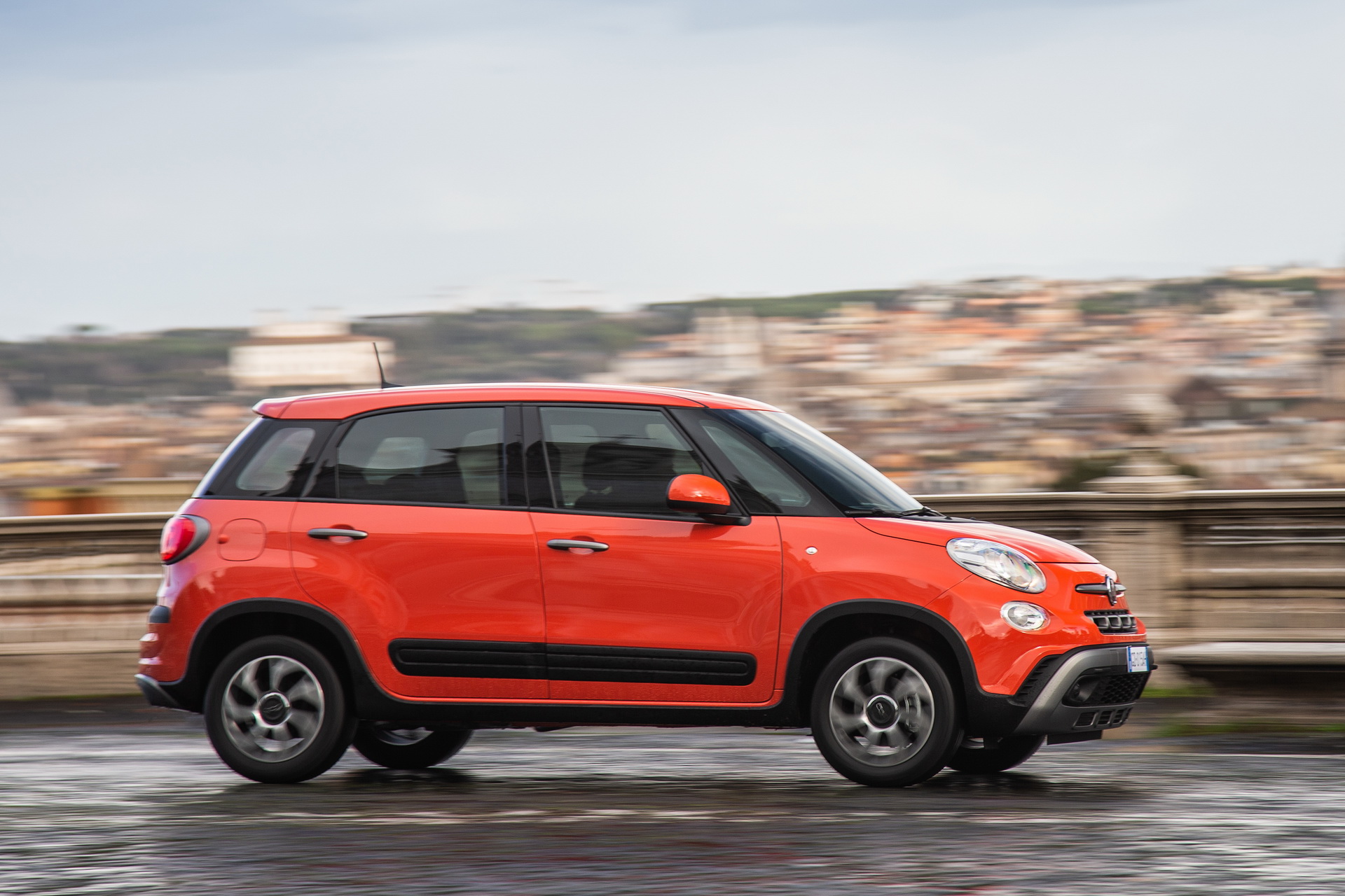 Fiat Updates 500 Model Family In Europe With New Trims, Colors
