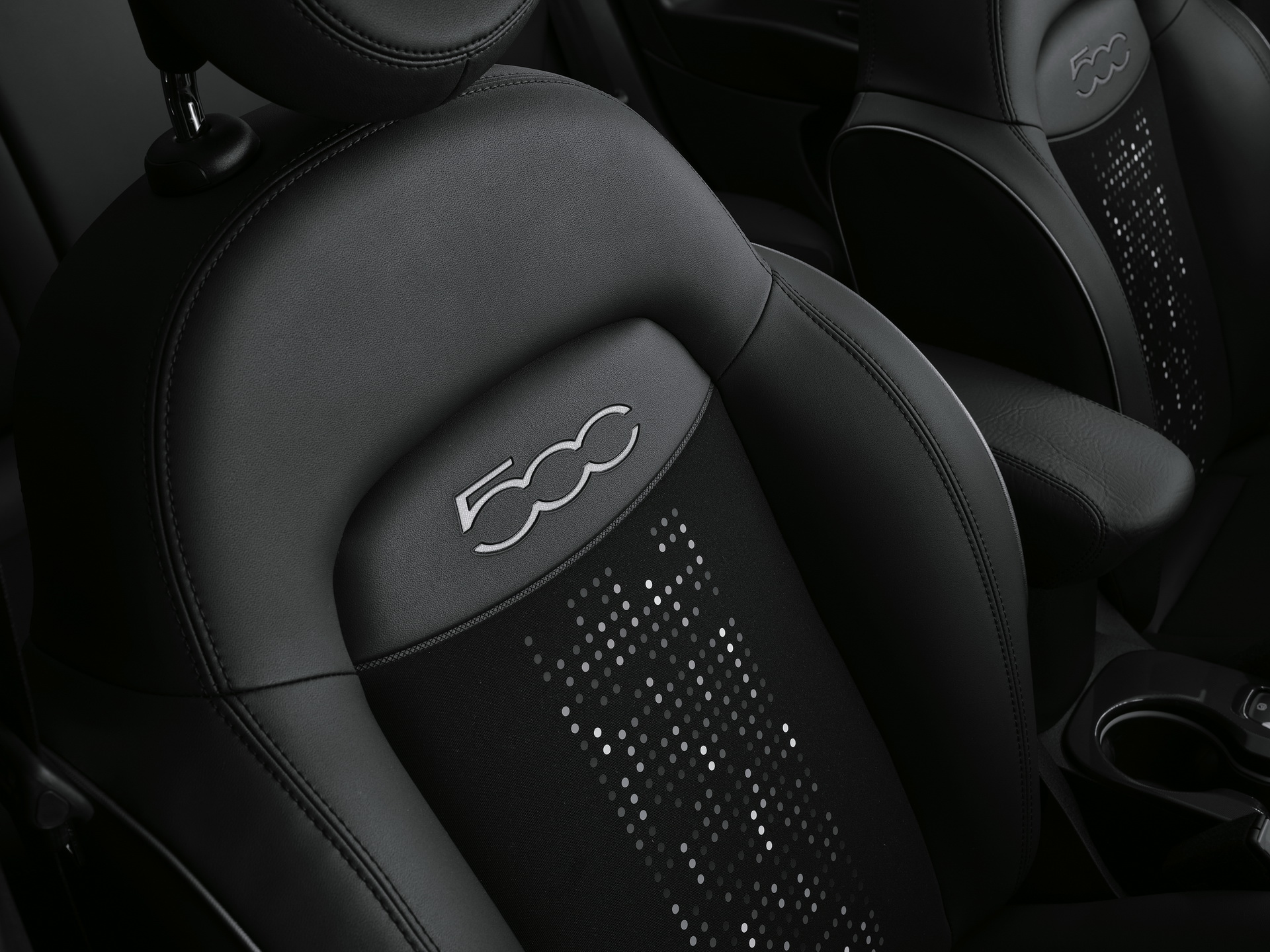 Fiat Updates 500 Model Family In Europe With New Trims, Colors