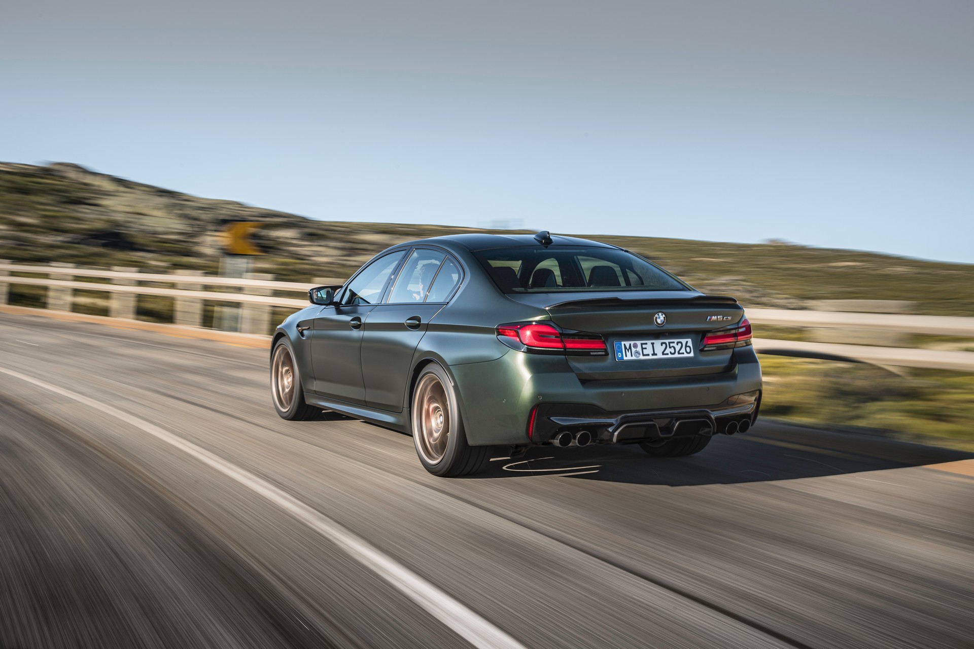 2022 BMW M5 CS Debuts With 627 HP, Hits 60 MPH In Less Than 3 Seconds