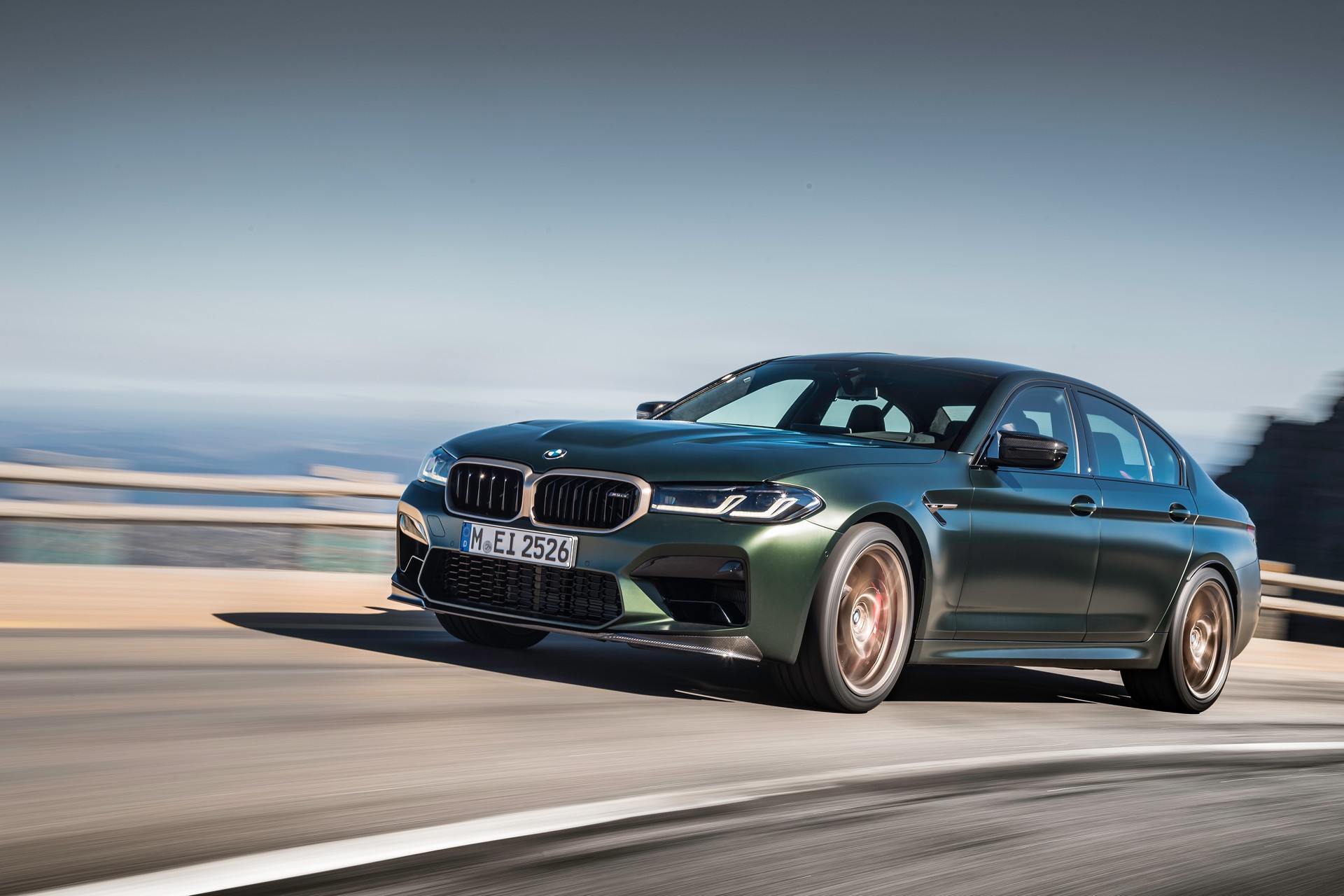 2022 BMW M5 CS Debuts With 627 HP, Hits 60 MPH In Less Than 3 Seconds