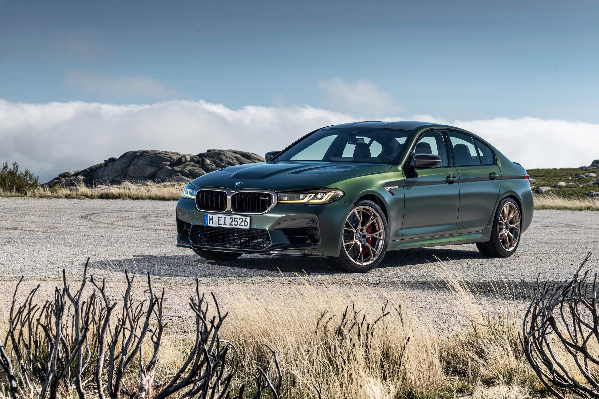 2022 BMW M5 CS Debuts With 627 HP, Hits 60 MPH In Less Than 3 Seconds