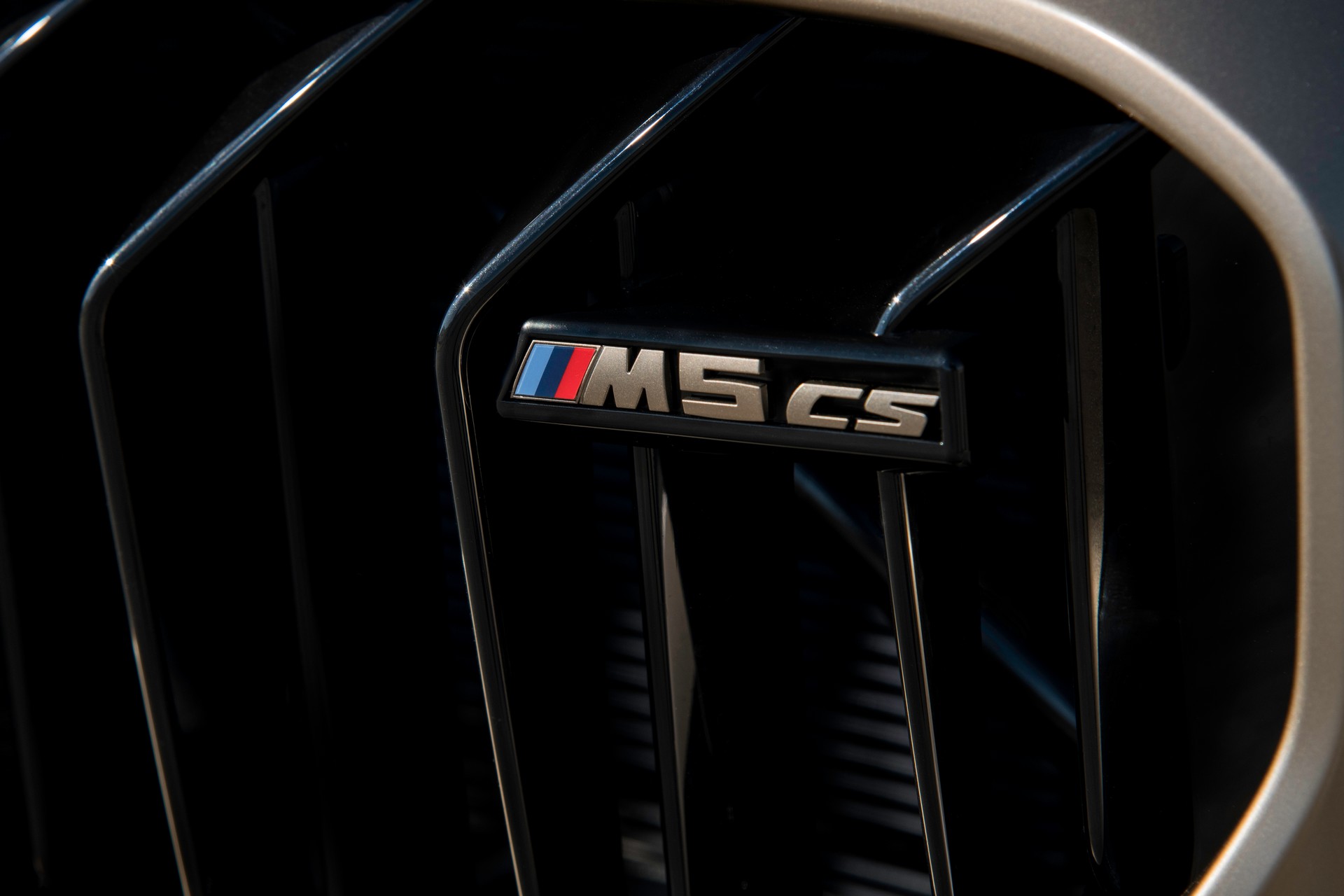 2022 BMW M5 CS Debuts With 627 HP, Hits 60 MPH In Less Than 3 Seconds