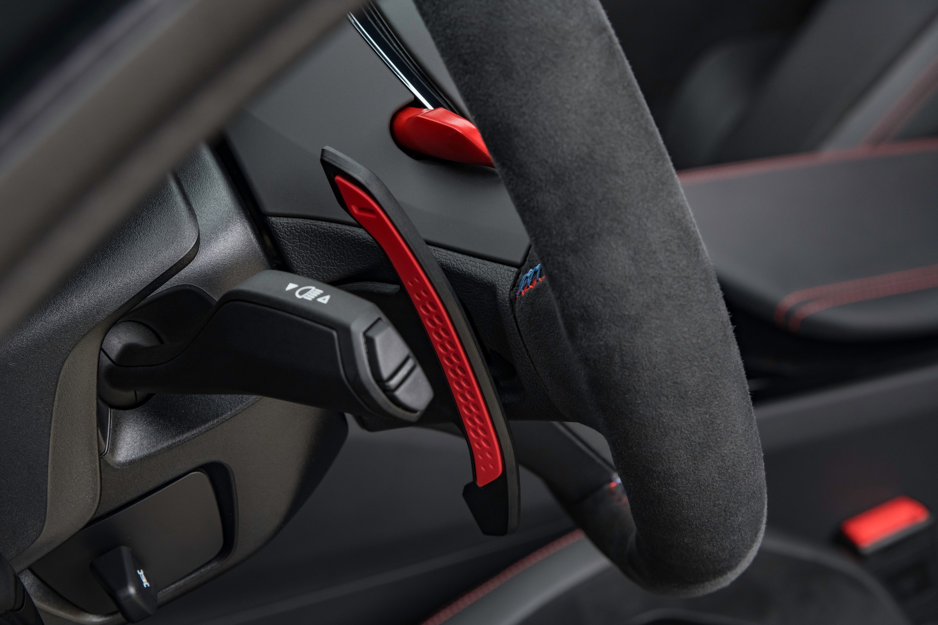 2022 BMW M5 CS Debuts With 627 HP, Hits 60 MPH In Less Than 3 Seconds