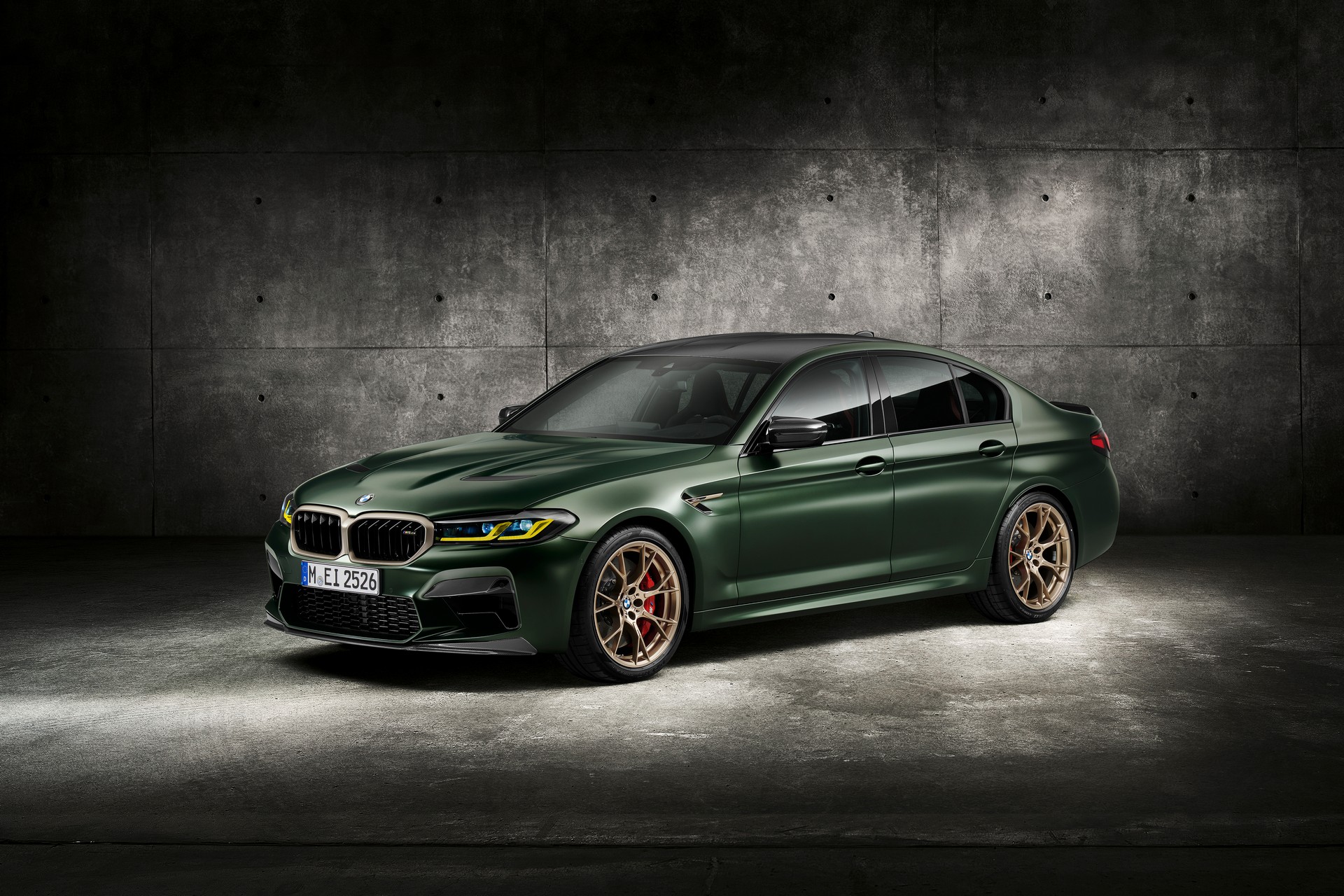 2022 BMW M5 CS Debuts With 627 HP, Hits 60 MPH In Less Than 3 Seconds