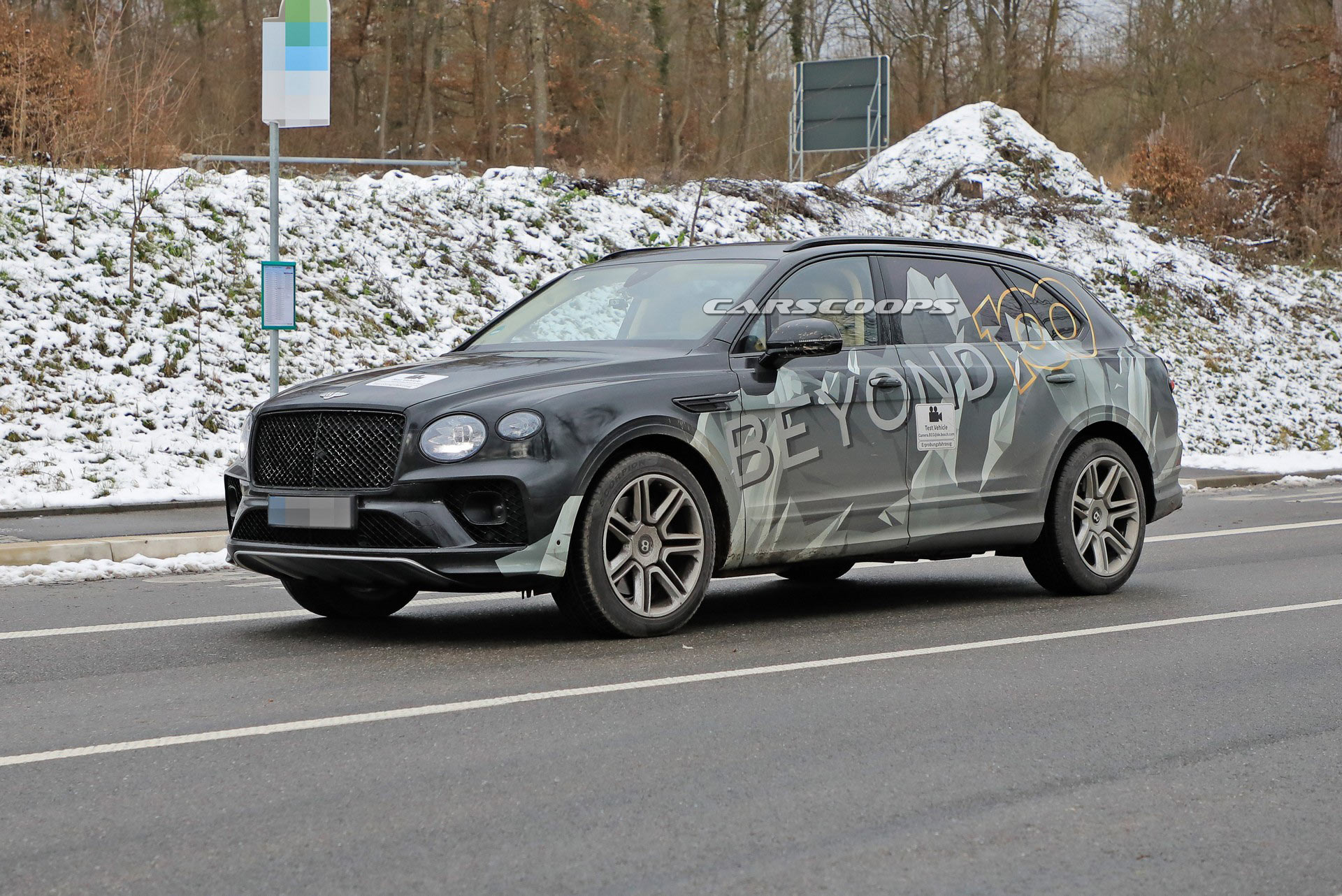 2022 Bentley Bentayga EWB Stretches Its Legs And Will Allow Owners To Do The Same7