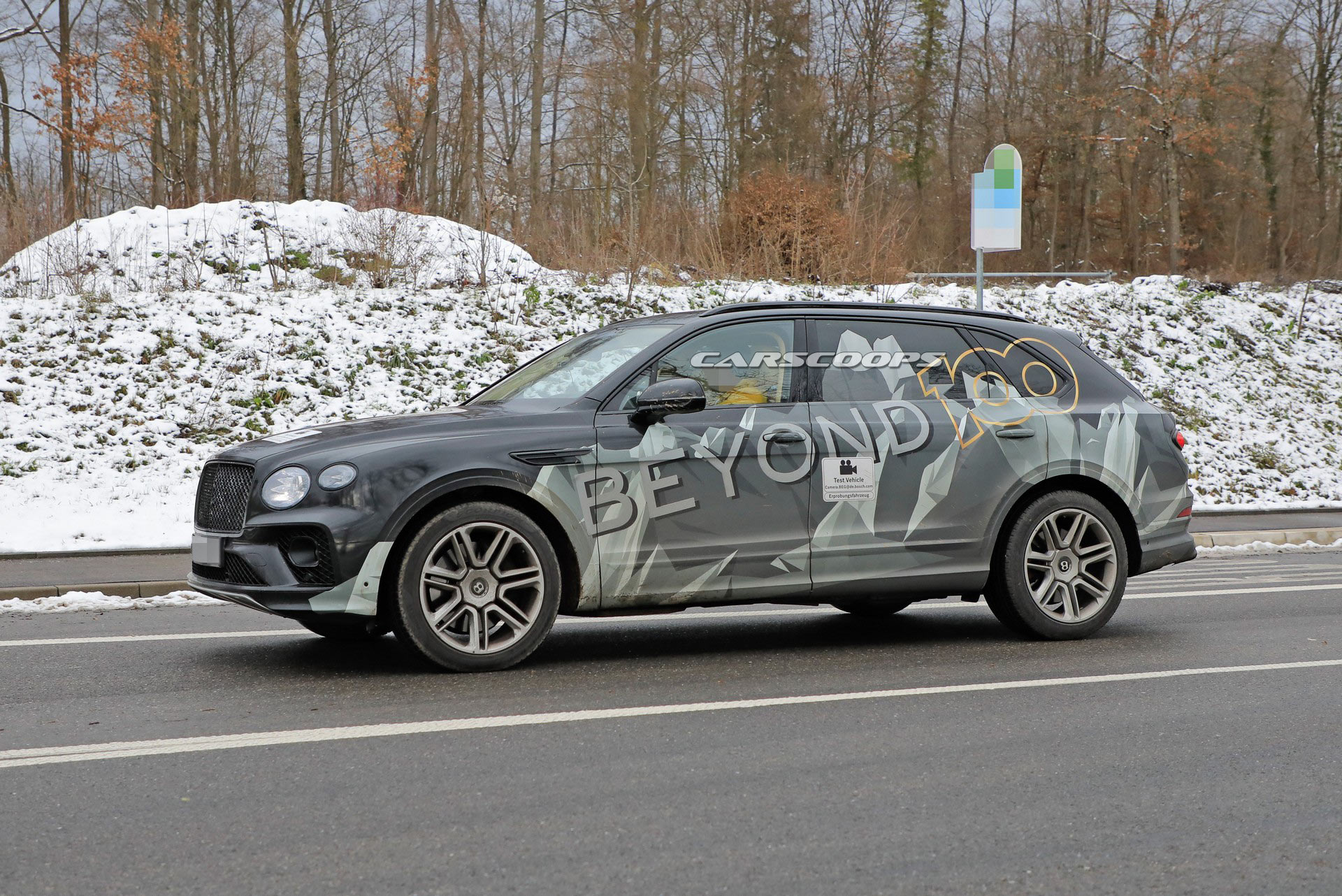 2022 Bentley Bentayga EWB Stretches Its Legs And Will Allow Owners To Do The Same7