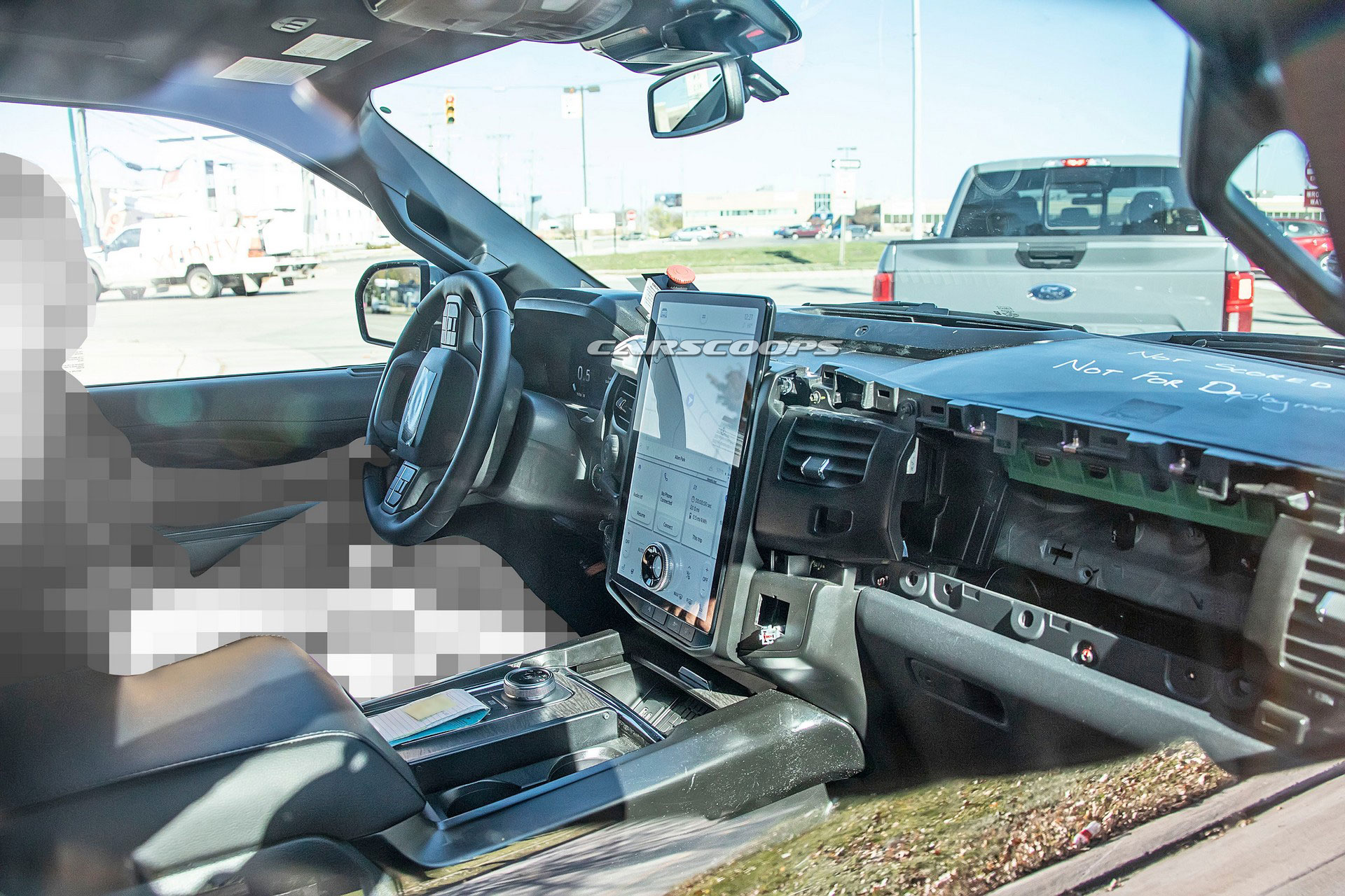 2022 Ford Expedition To Get Updated Looks And Massive Touchscreen Infotainment System