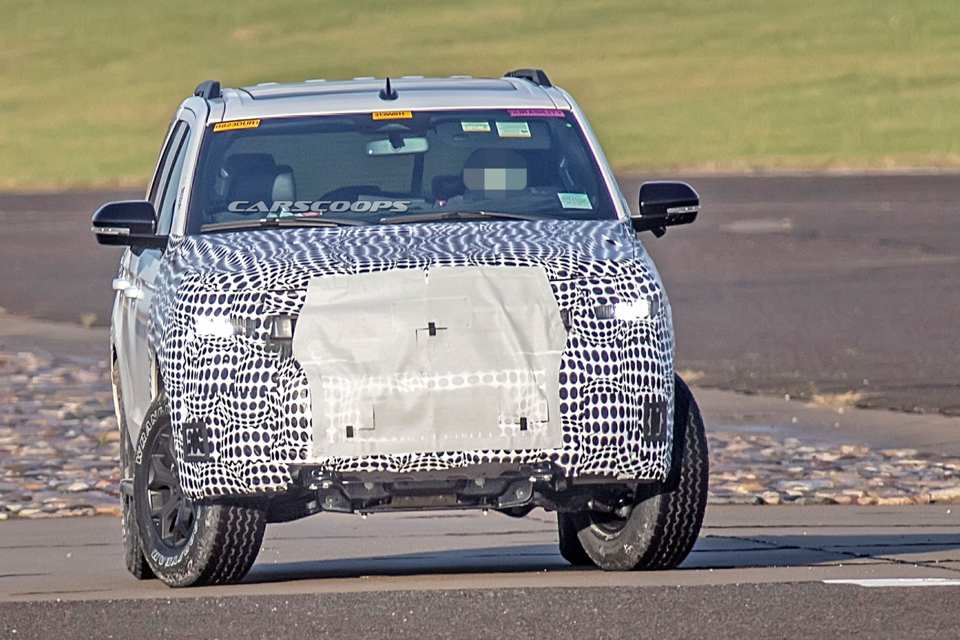 2022 Ford Expedition To Get Updated Looks And Massive Touchscreen Infotainment System