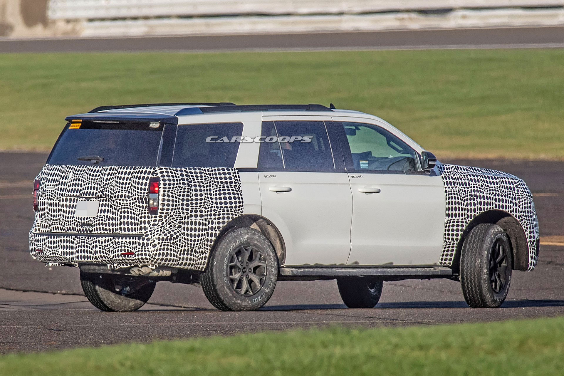 2022 Ford Expedition To Get Updated Looks And Massive Touchscreen Infotainment System