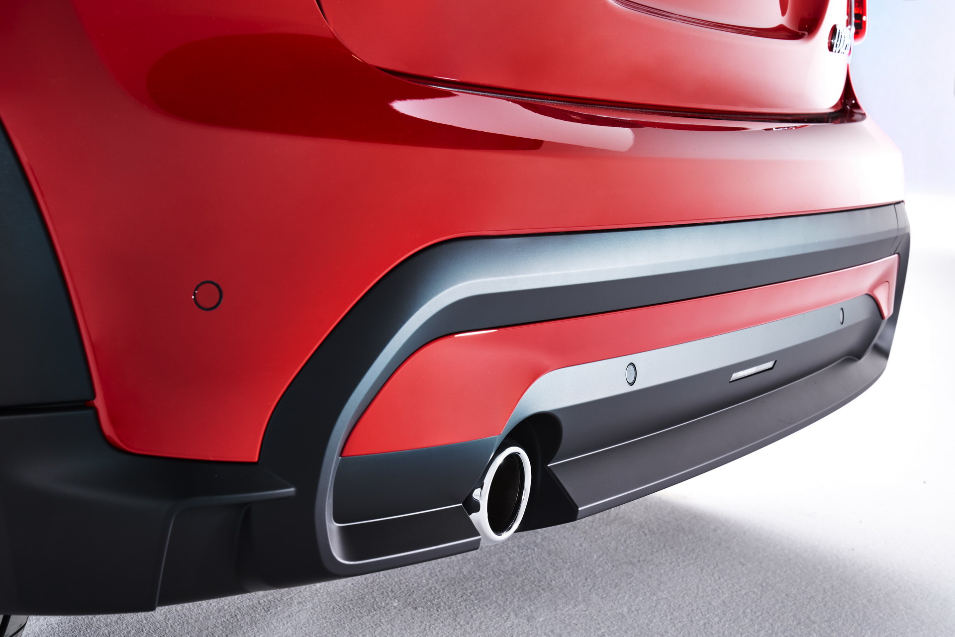 MINI Gives 2022 Hatches And Convertible A Maxi Update