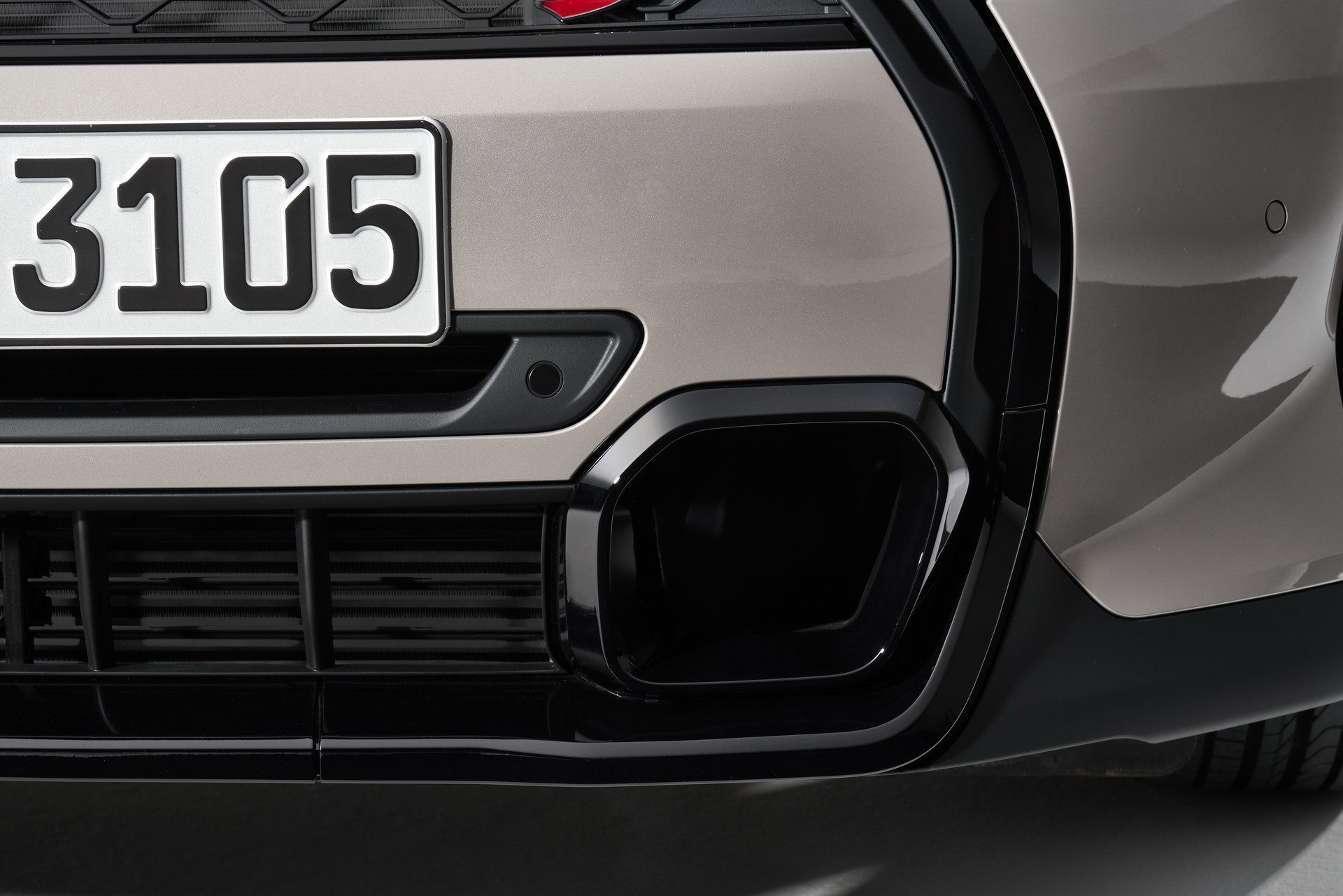 MINI Gives 2022 Hatches And Convertible A Maxi Update